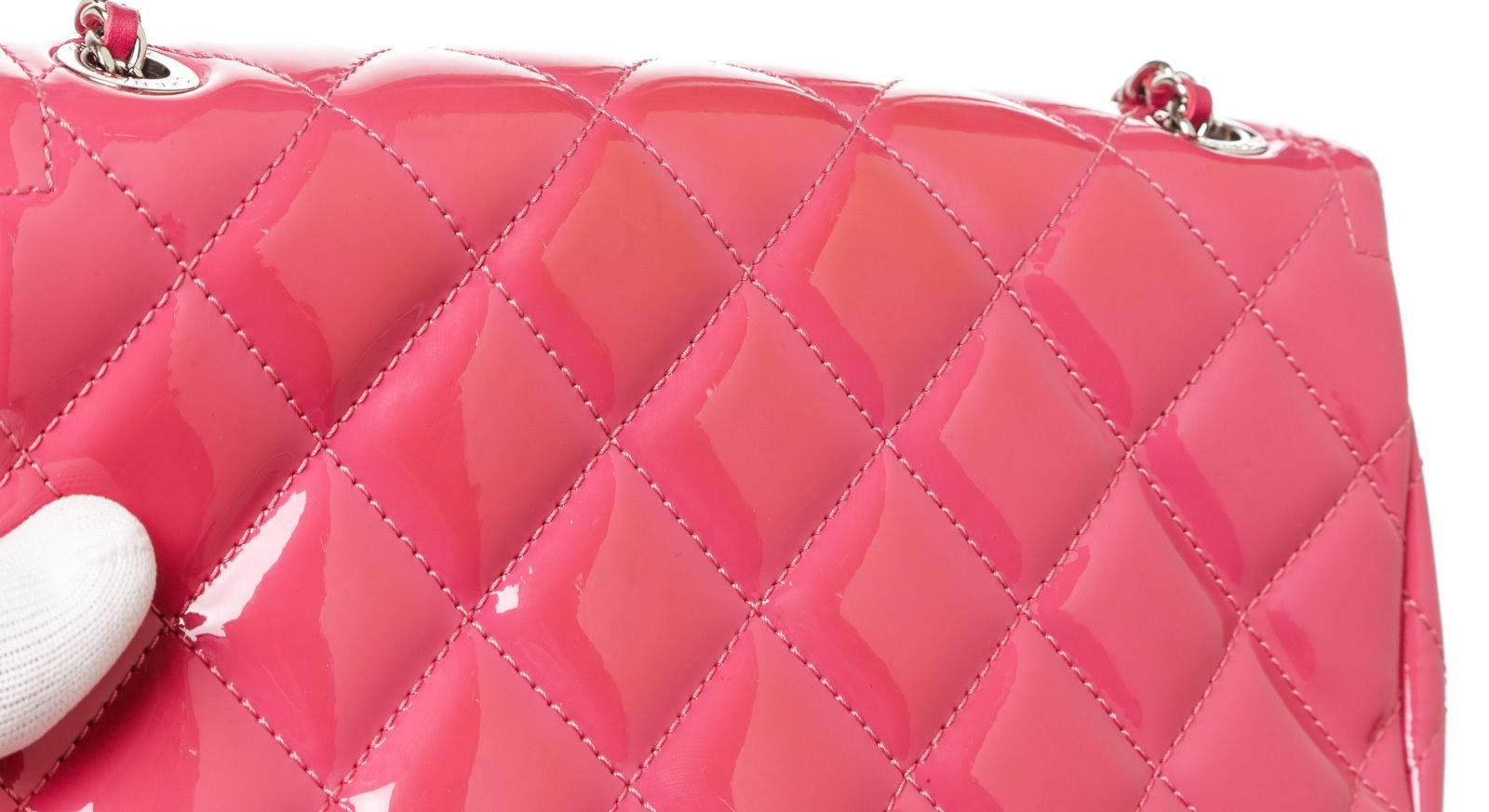 Chanel Pink Quilted Patent Leather Flap Shoulder Handbag For Sale 3