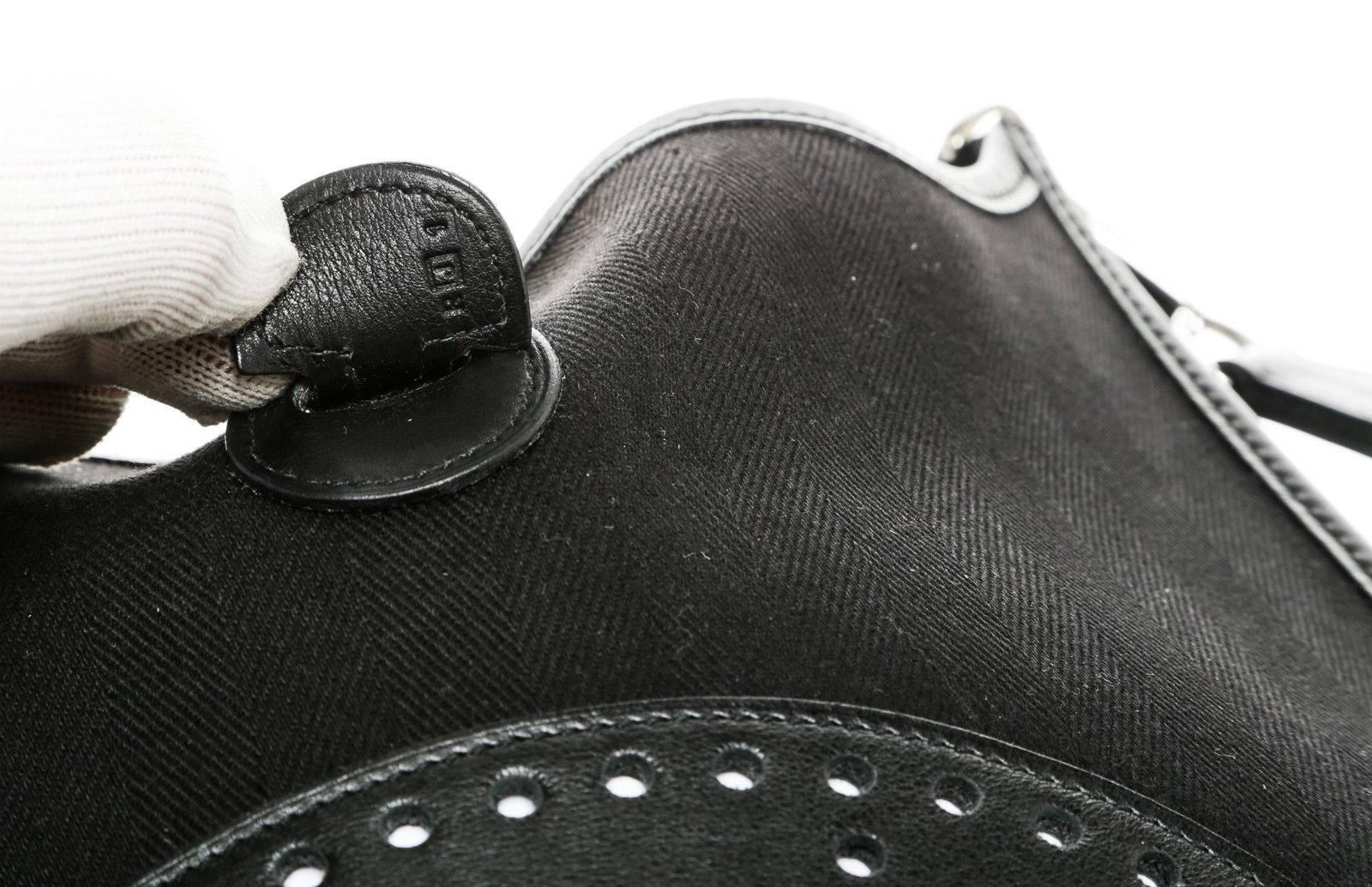 Hermes Black Canvas and Black Leather Evelyne II Messenger Handbag For Sale 4