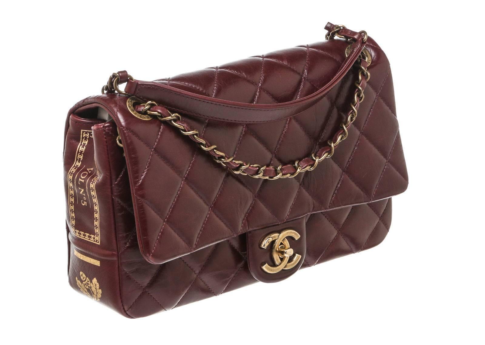 Designer: Chanel
Type: 
Handbag
Condition: 
Exterior: Pre-owned in very good condition - minor wear/faint trim wear 
Interior: Pre-owned in very good condition - minor wear
Color: 
Burgundy
Material: 
Calfskin Leather
Dimensions: 
11
