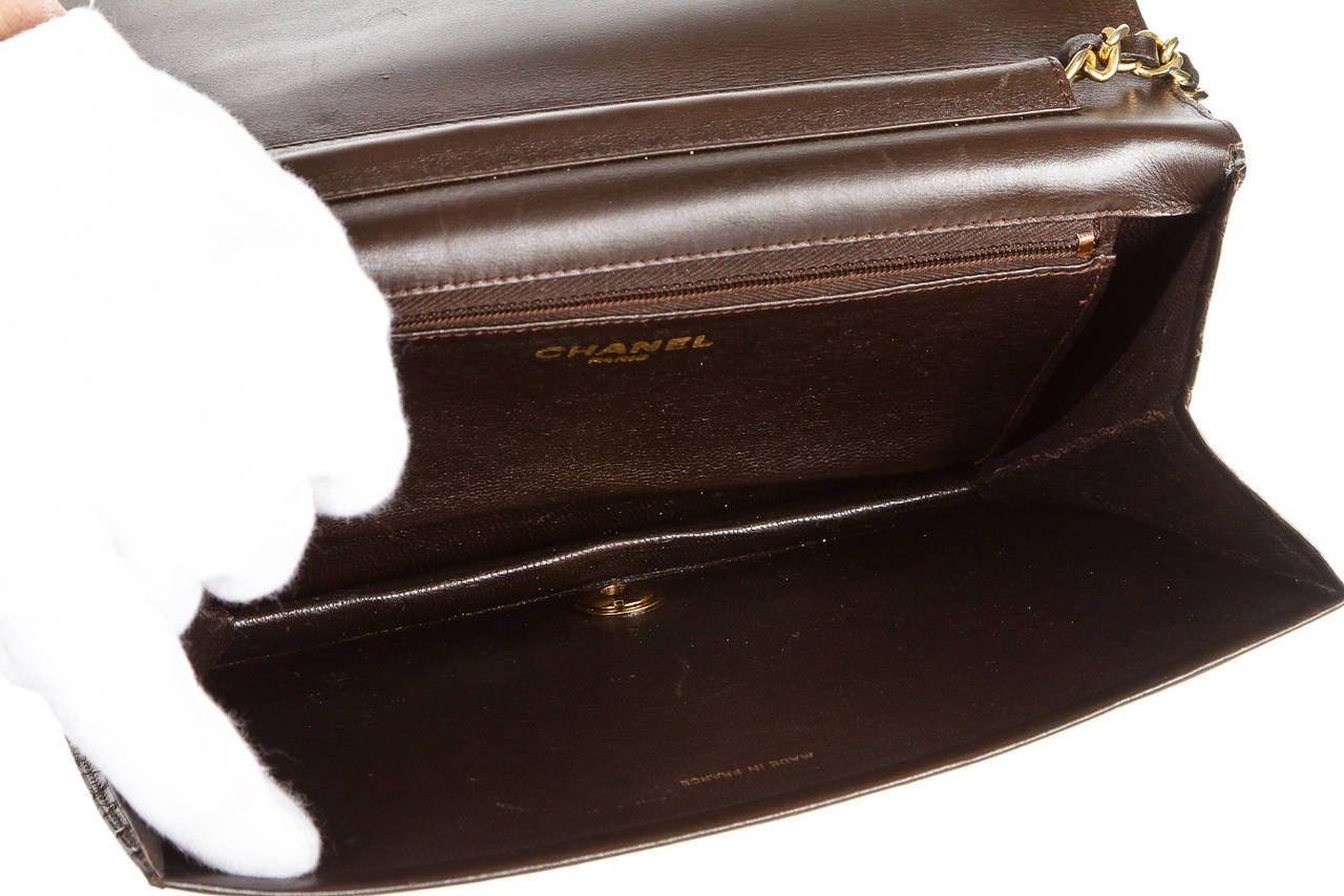 Chanel Brown Crocodile Vintage Flap Shoulder Handbag For Sale 1
