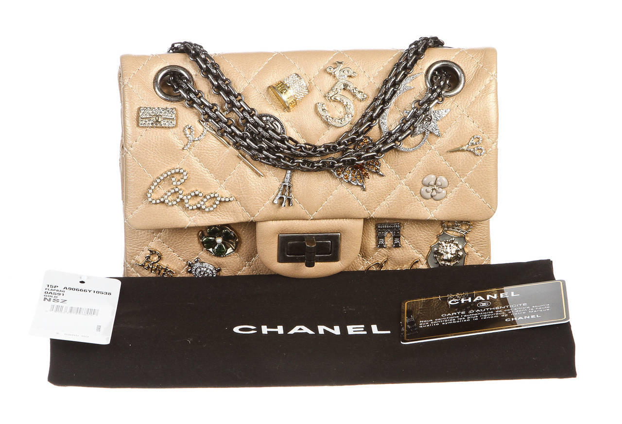 Chanel Gold Metallic Leather Lucky Charms Reissue 224 Handbag 15P 3