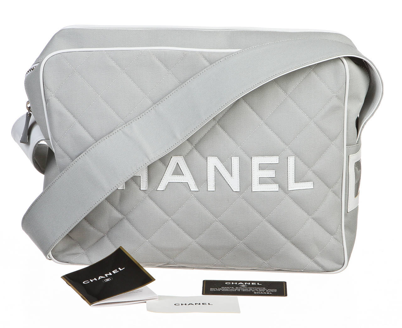 Chanel Gray Quilted Canvas XL Classic Jumbo Camera Messenger Handbag For Sale 3
