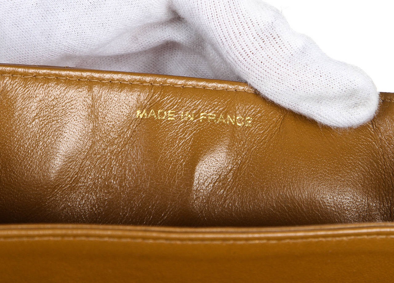 Chanel Tan Quilted Lambskin CC Vintage Shoulder Handbag For Sale 3