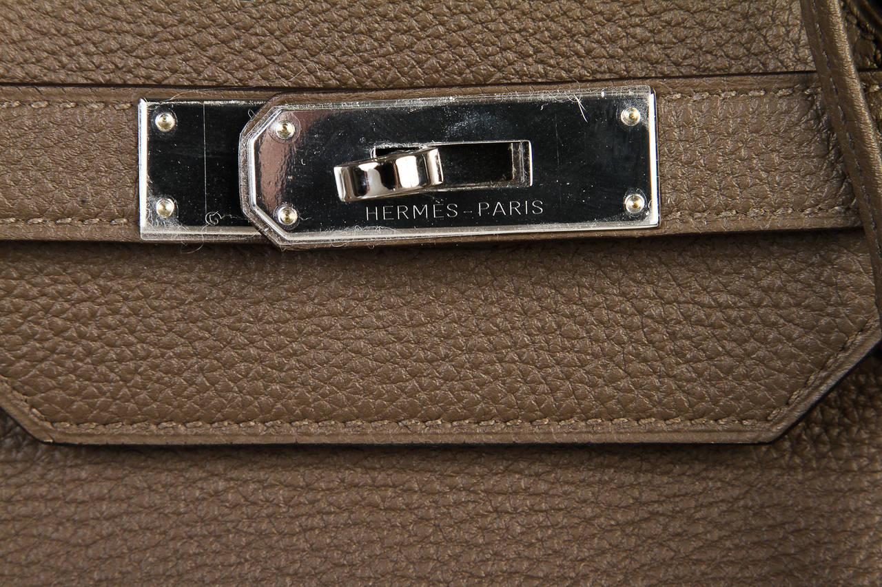 Hermes Taupe 40cm Togo Leather Birkin Handbag SHW For Sale 4