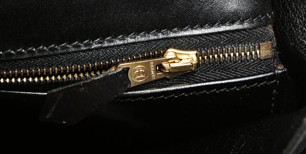 Hermes Noir (Black ) Box Leather 32cm Kelly Handbag GHW For Sale 6