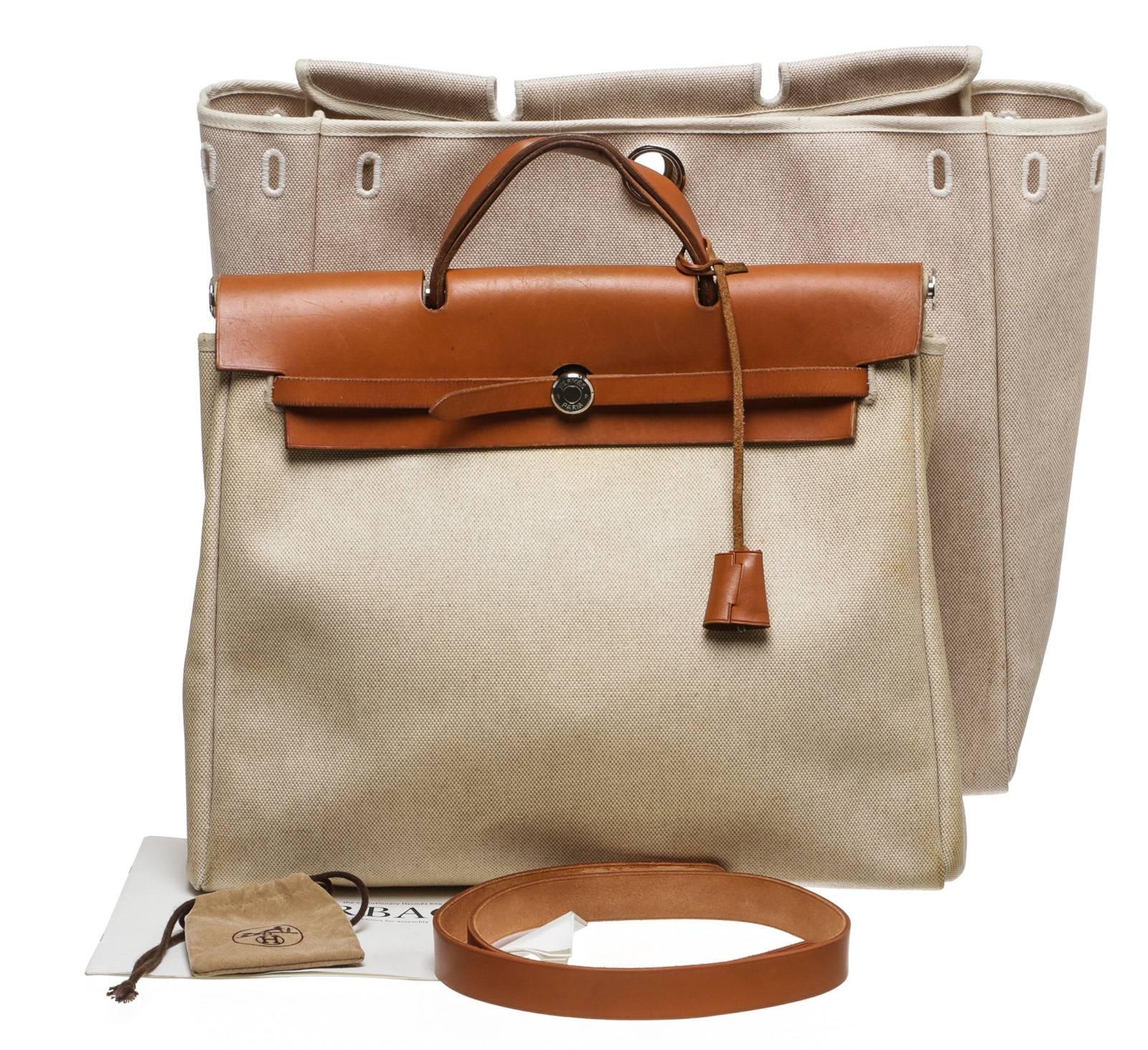  Hermes Toile and Tan Leather Herbag In Good Condition For Sale In Corona Del Mar, CA