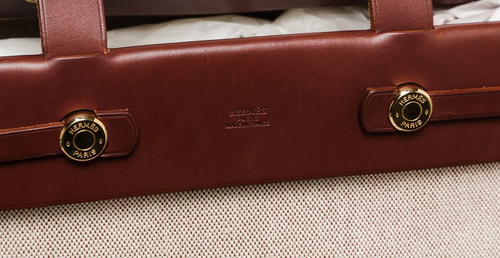 Hermes Beige Toile and Brown Leather Herbag Shoulder Handbag For Sale 2