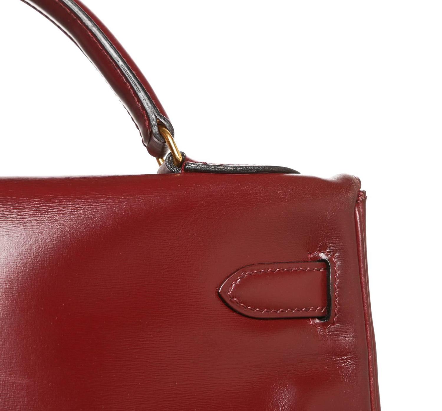 Hermes Burgundy Leather 32cm Kelly Handbag GHW For Sale at 1stdibs  
