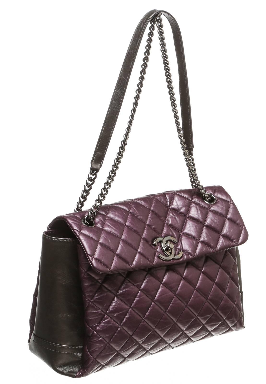 Chanel Purple and Gray Lambskin Lady Pearly Flap Handbag In Excellent Condition For Sale In Corona Del Mar, CA