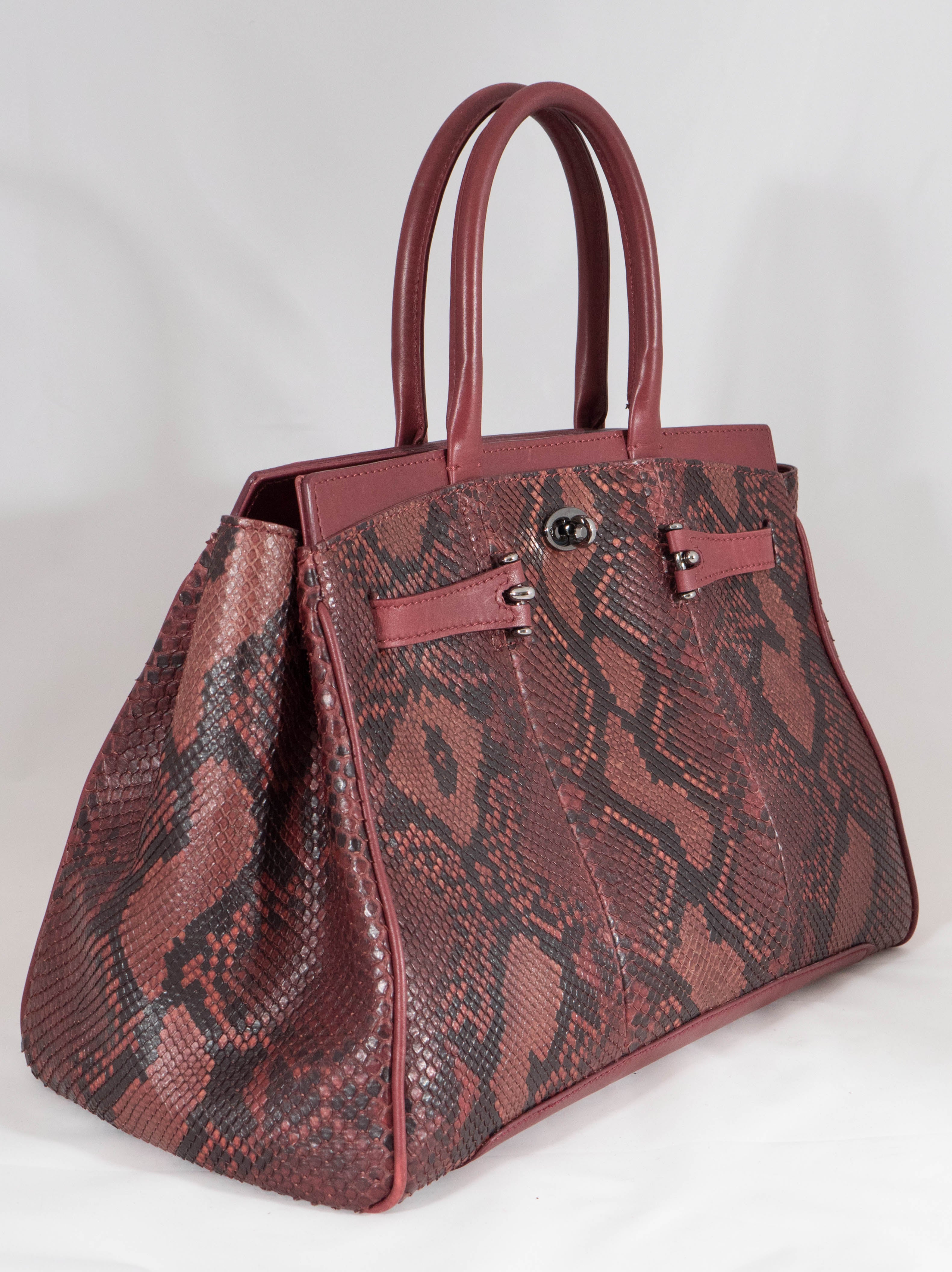 VBH Tosca Natural Sherry Python Top Handle Tote In New Condition For Sale In New York, NY