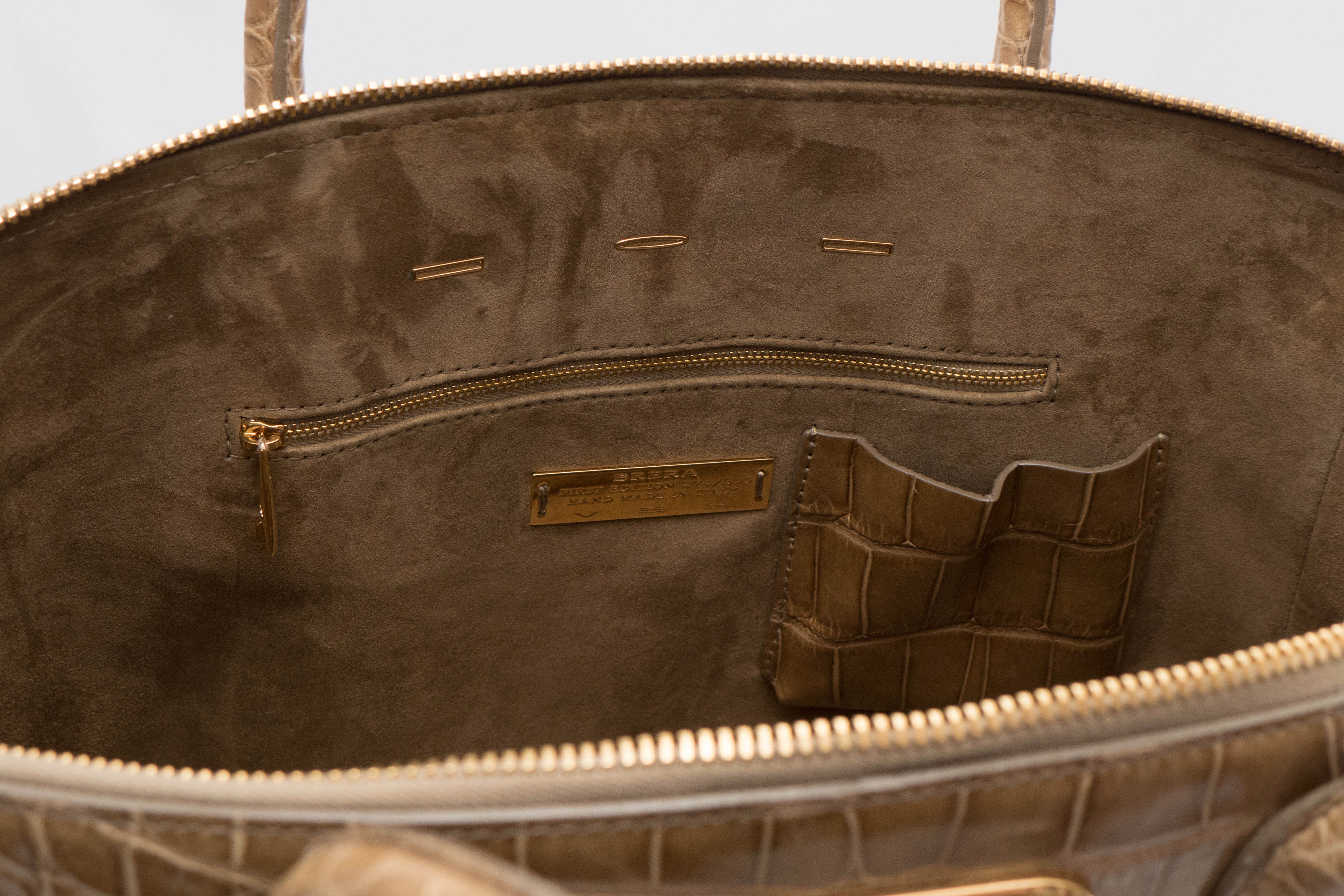 VBH Iconic Brera 40cm Shiny Hickory Alligator Top Handle Tote For Sale 4