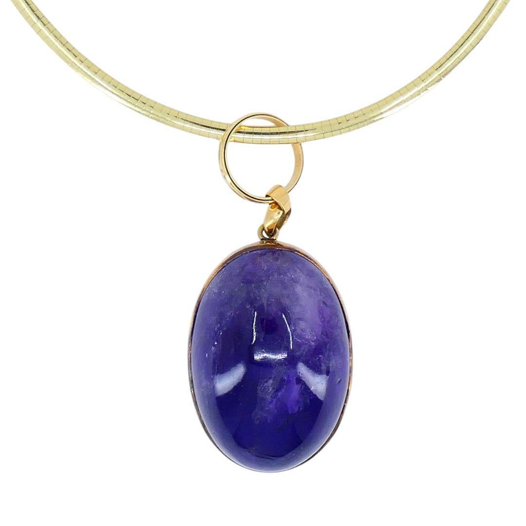 Collana con ciondolo di ametista in oro vintage In condizioni buone in vendita a Beverly Hills, CA