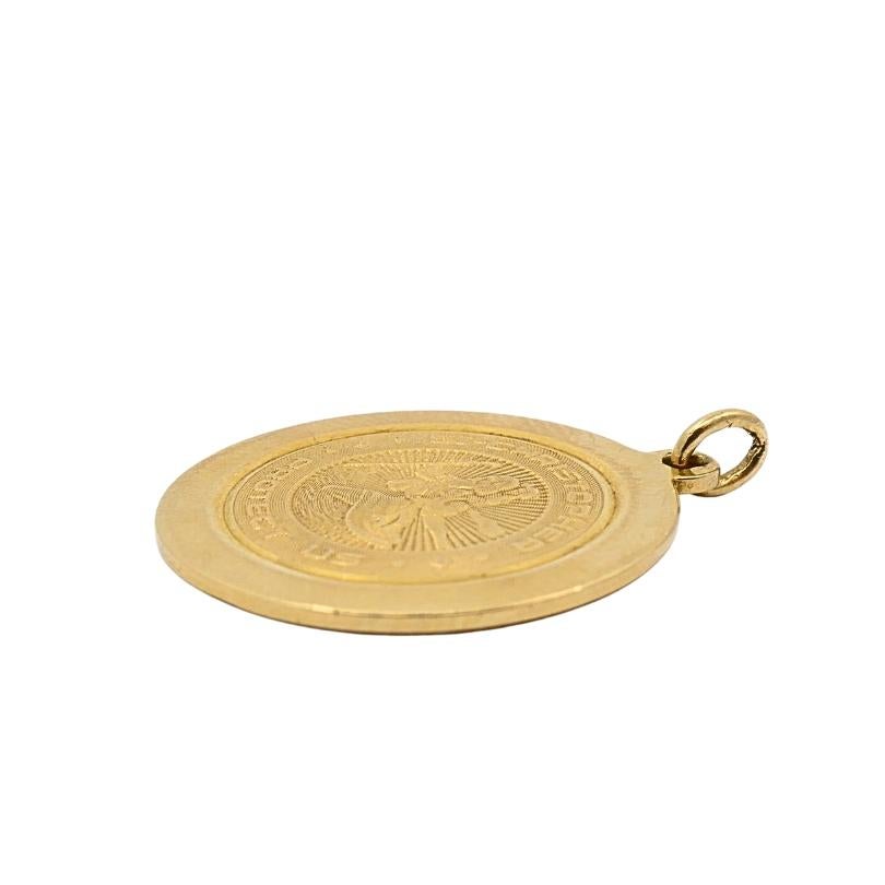 Tiffany & Co. Charm vintage di Saint Christopher in oro 14k In condizioni buone in vendita a Beverly Hills, CA