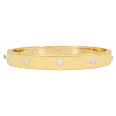 Bracelet rigide vintage Buccellati en or Rigato 18 carats serti de diamants