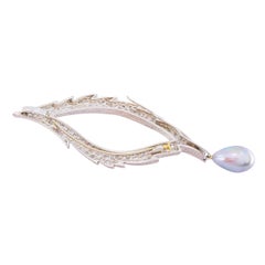 Grima – Wandelbare Halskette/Brosche aus 18-karätigem Weißgold mit Diamanten und Tahiti-Perle