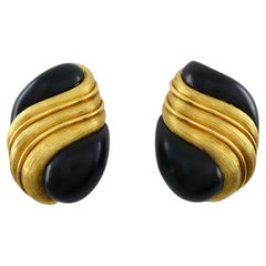 Henry Dunay 18k Gold Ebony Wood Clip-On Earrings, Vintage 1980s