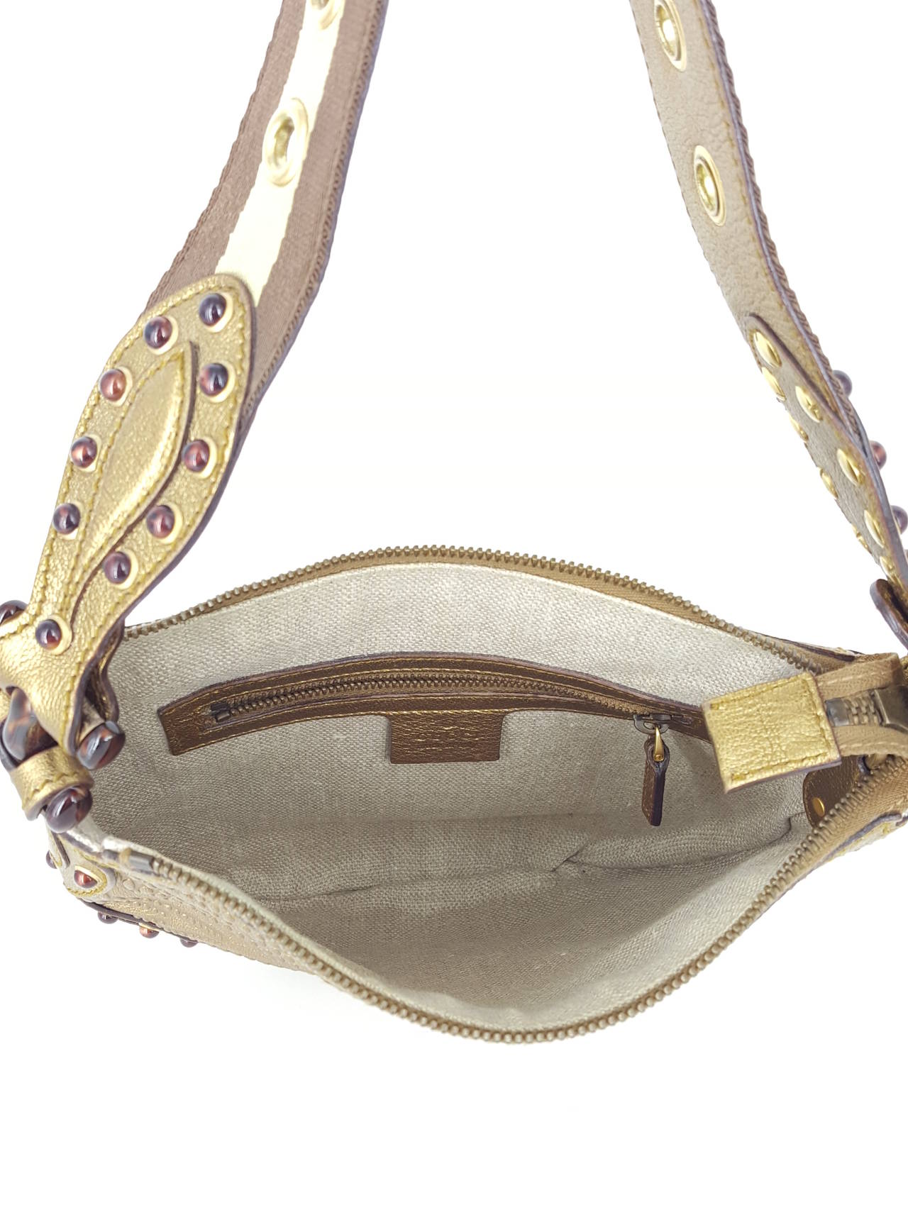 Limited Edition Gucci Bronze Leather Pelham Hobo With Tortoise Studs In New Condition For Sale In Delray Beach, FL