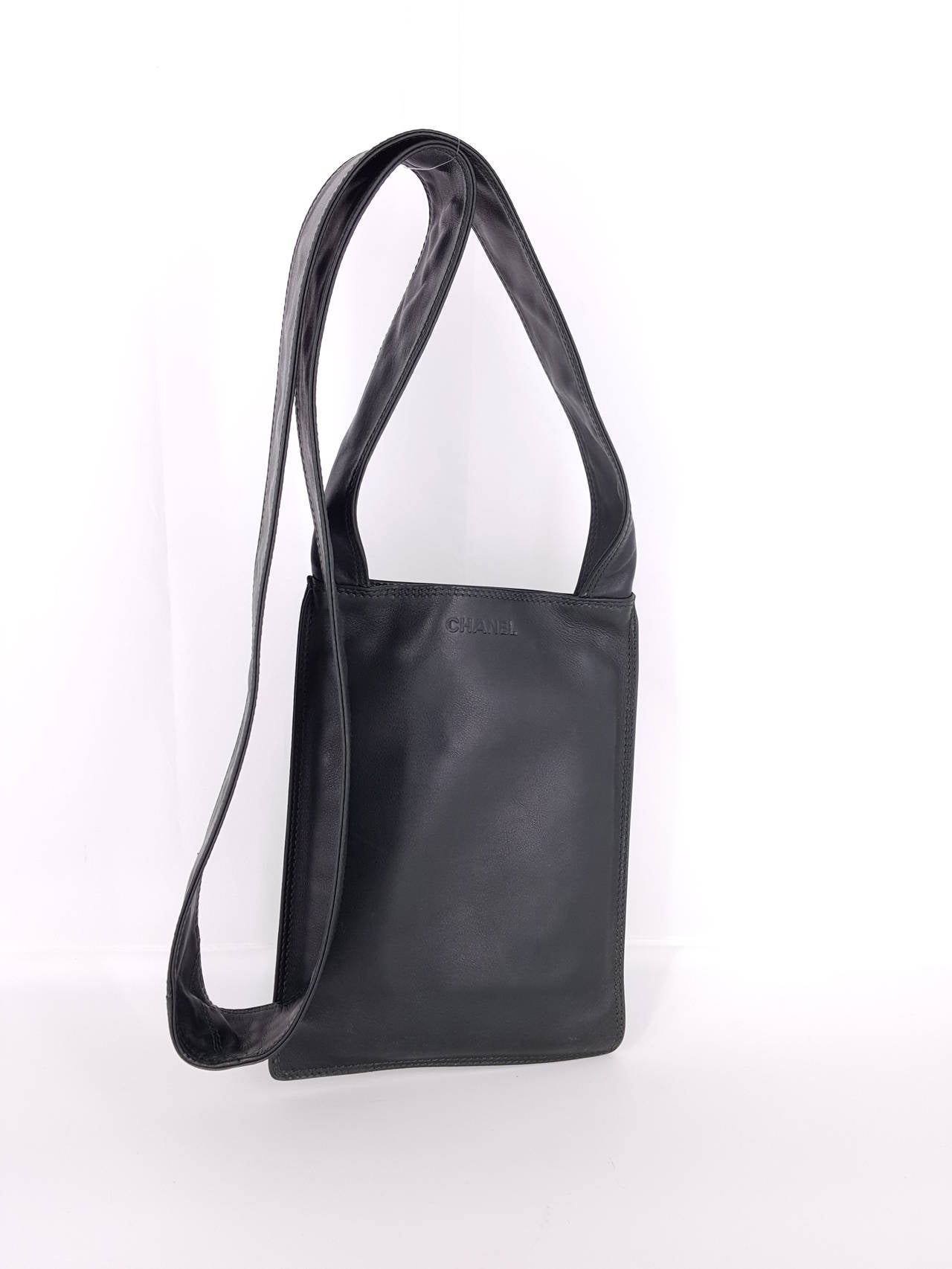 Vintage Chanel Dark Forest Green Leather Crossbody Bag. at 1stDibs