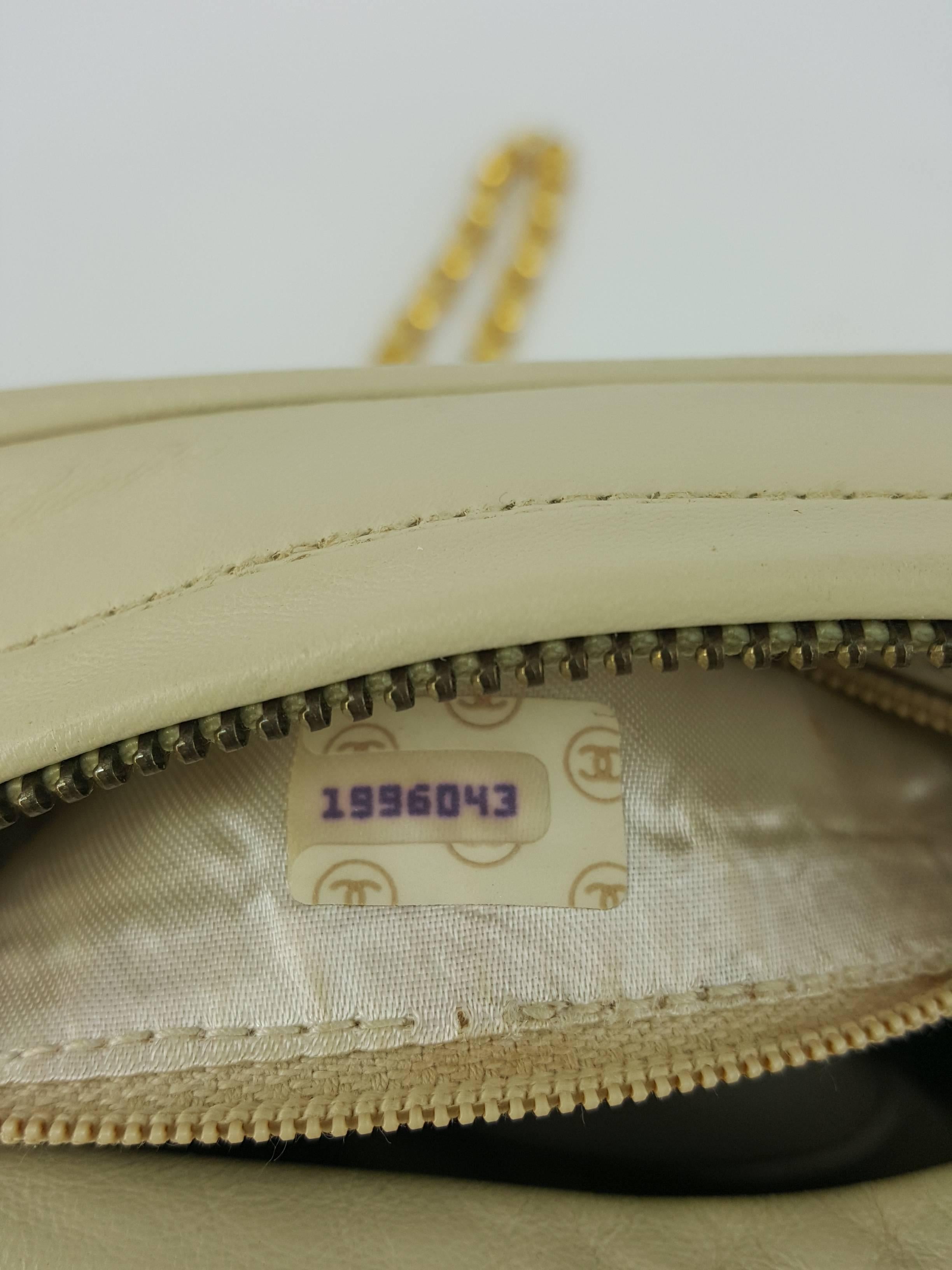 Women's Chanel Small Cream Lambskin Camera Bag Tassel And Gold Hardware  Mint.