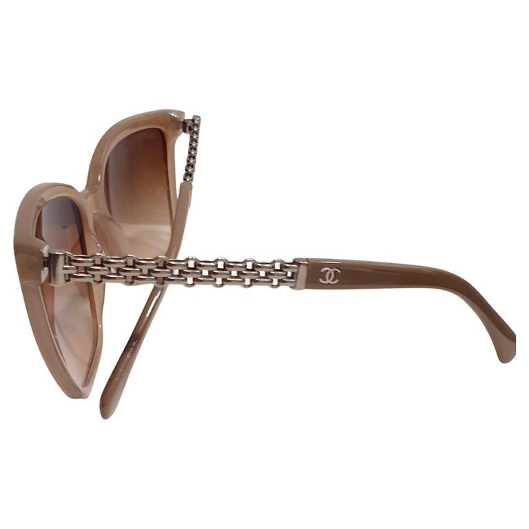 Chanel vintage Square Chain Sunglasses For Sale at 1stDibs