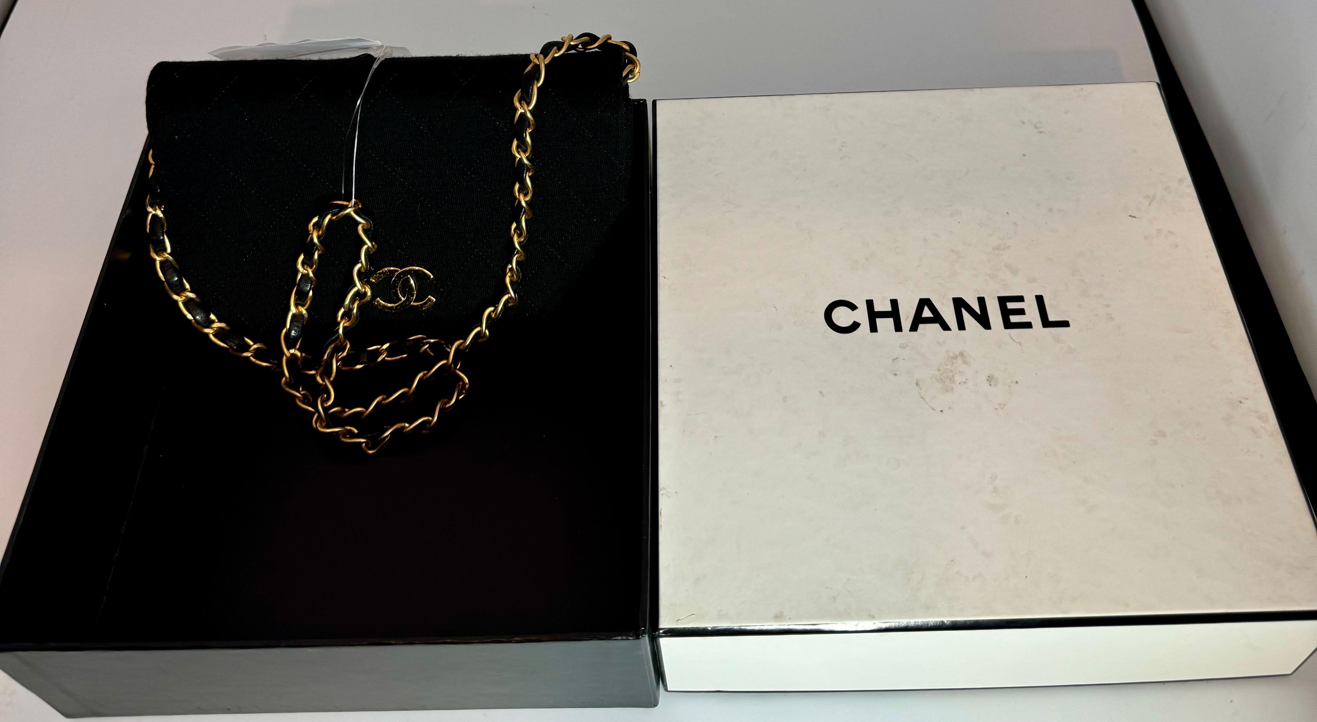 Chanel Quilted Black Fabric Small Bag with Chain Tote, Golden Hardware In Excellent Condition For Sale In New York, NY