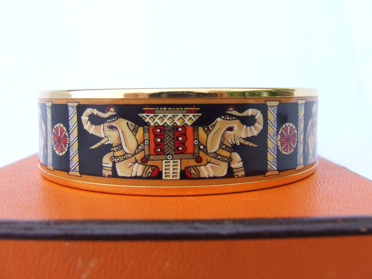 Women's Authentic Hermes Enamel Bracelet Torana Elephants Gold Hardware GM 70