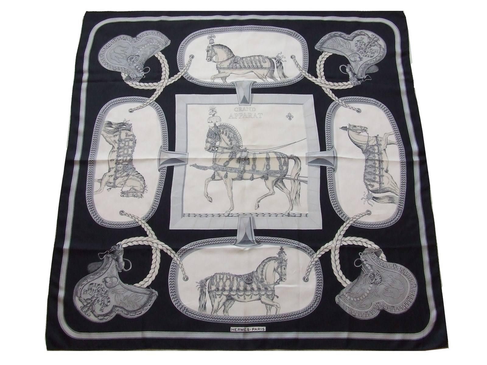 GORGEOUS AUTHENTIC HERMES SCARF

Called 