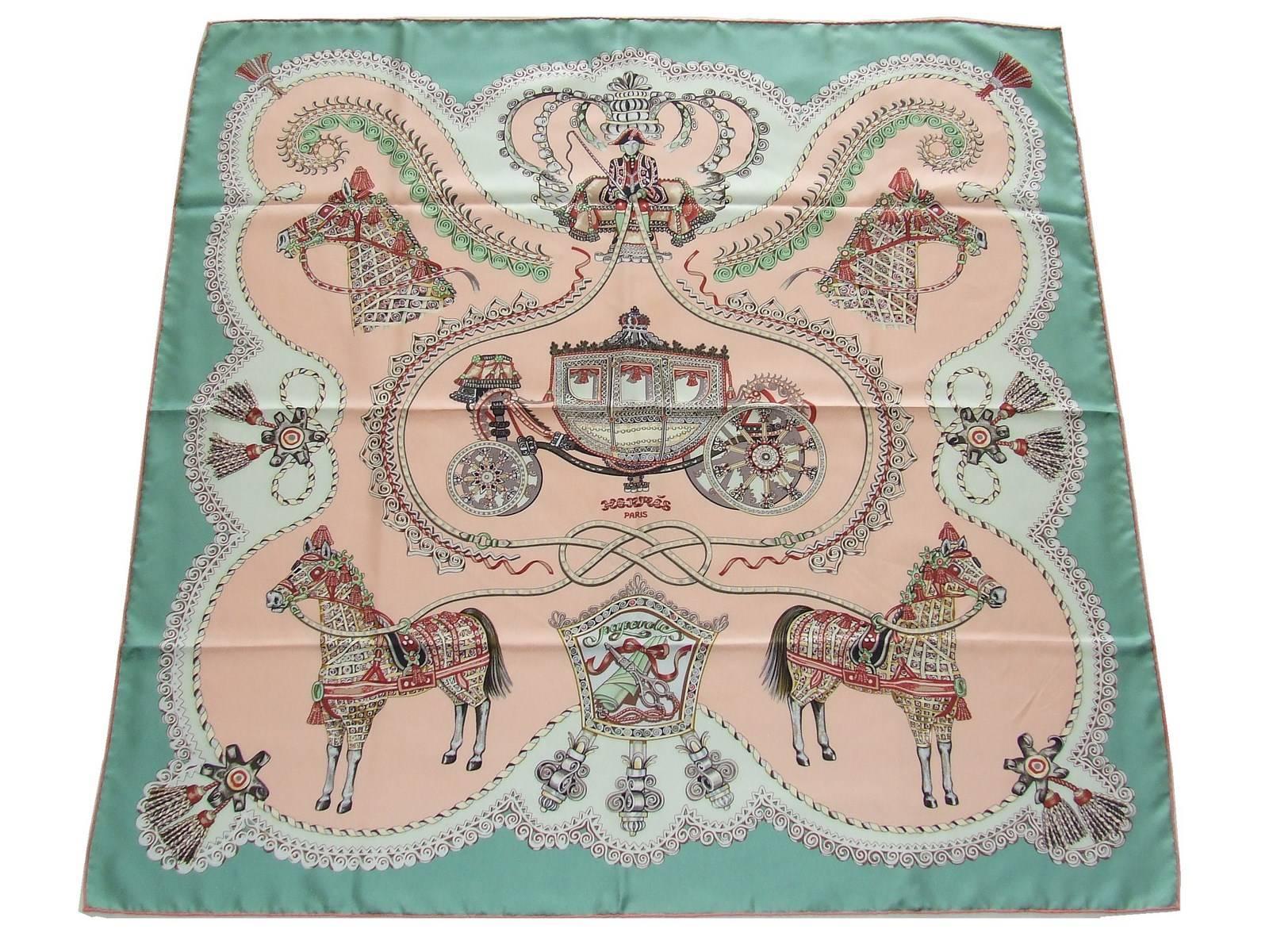 ABSOLUTELY BEAUTIFUL AUTHENTIC HERMES SCARF

Pattern: 