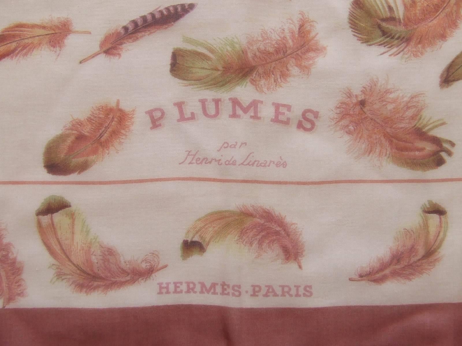 Hermes Chiffon Mousseline Seidenschal Les Plumes Federn Linares Rosa 90 cm (Braun)
