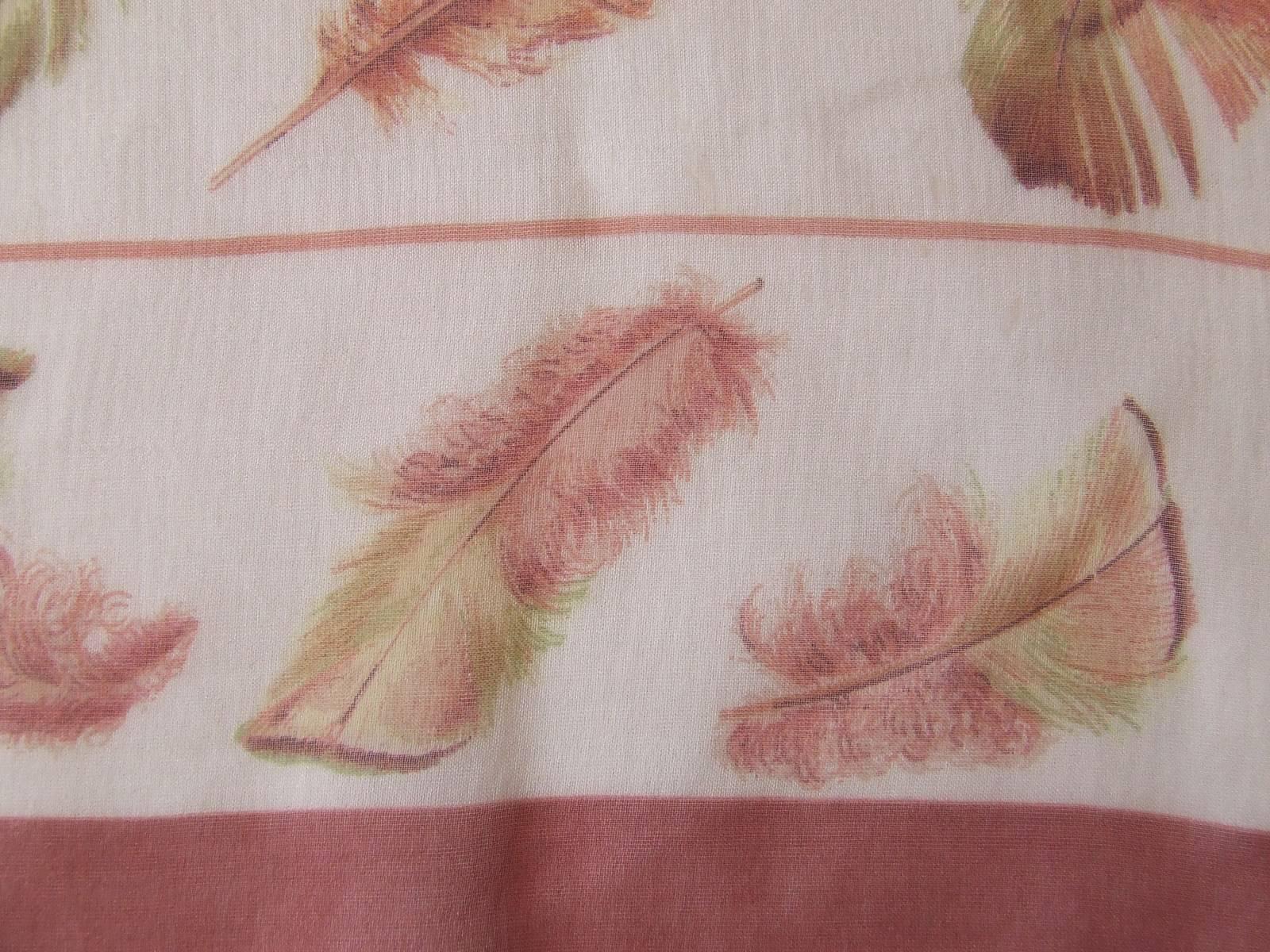 Hermes Chiffon Mousseline Silk Scarf Les Plumes Feathers Linares Pink 90 cm 1