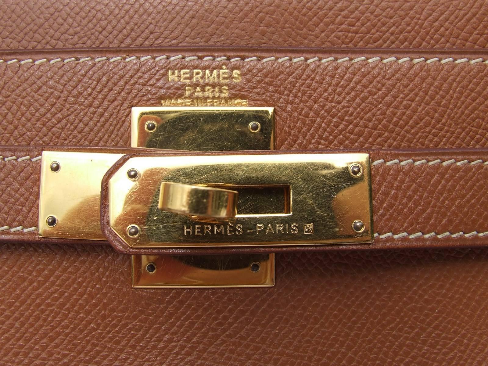 Hermes Kelly 28 Bag Retourne Gold Epsom Leather Gold HDW  1