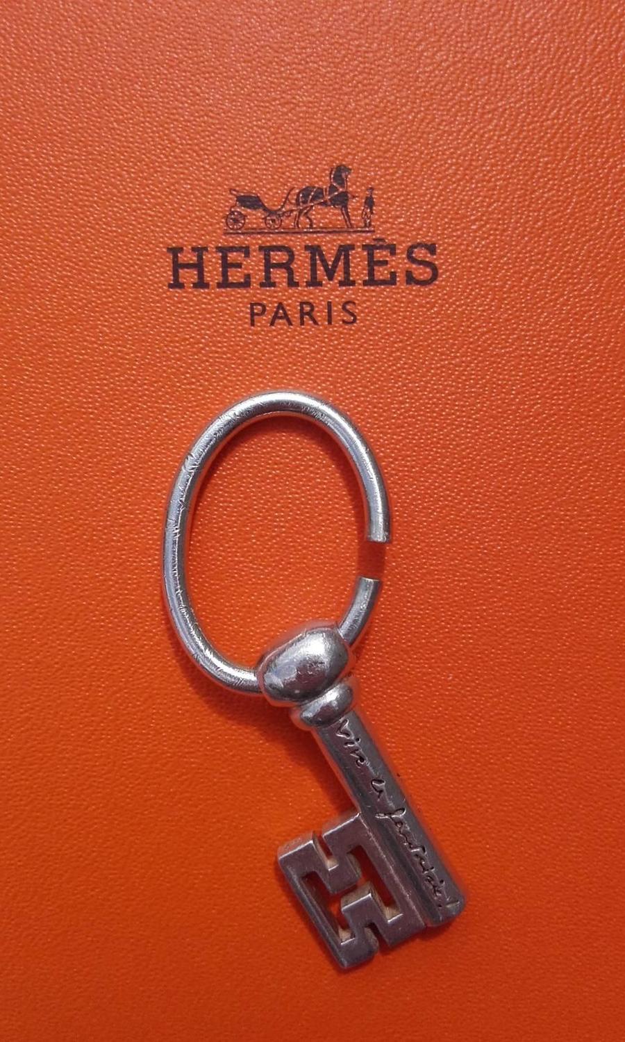 Hermes Key Ring Key Holder Charm Pendant Silver Collector Item RARE For