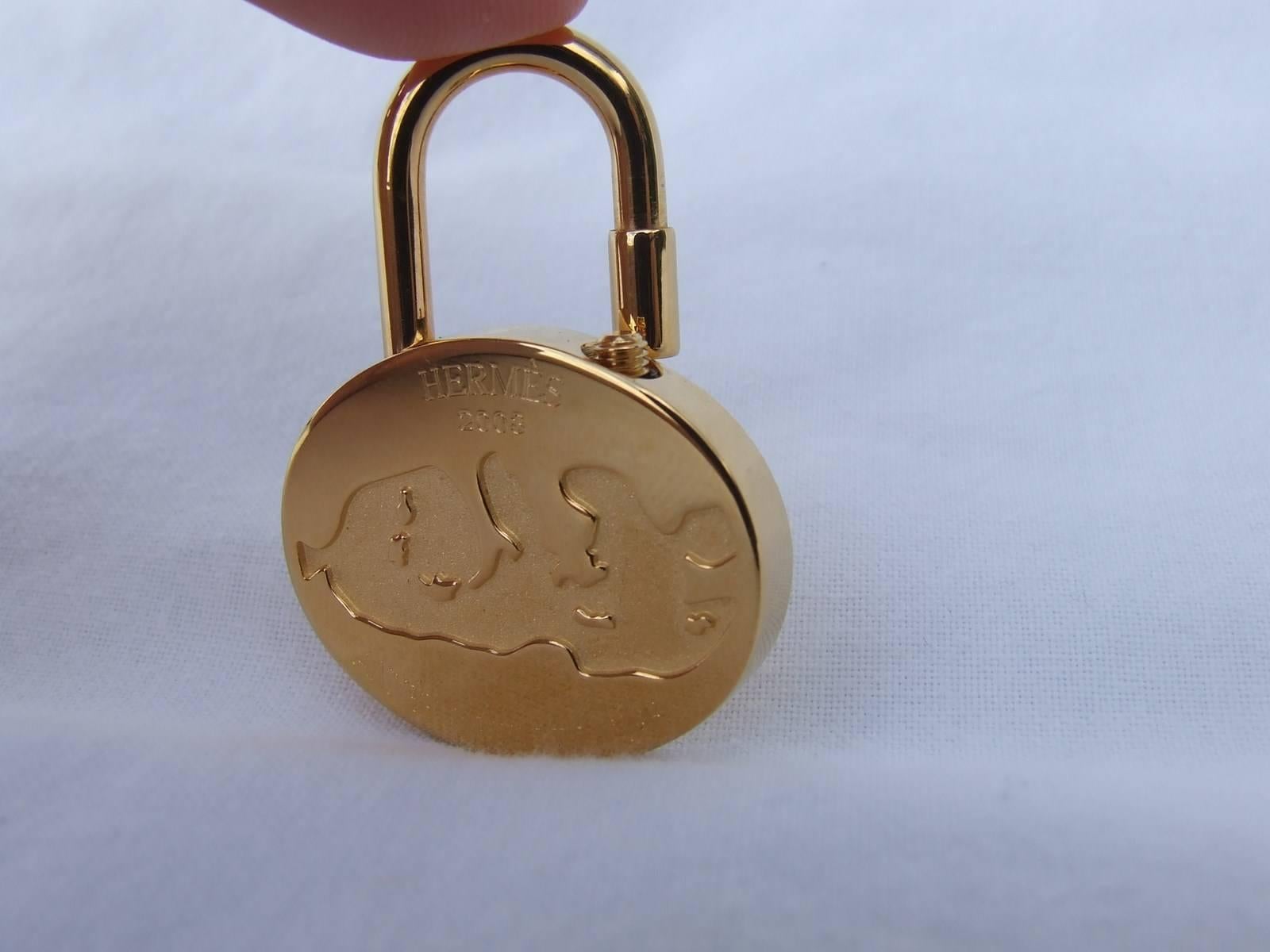 Hermès Golden Padlock Key Ring Key Holder 2003 Year of the Mediterranee 3