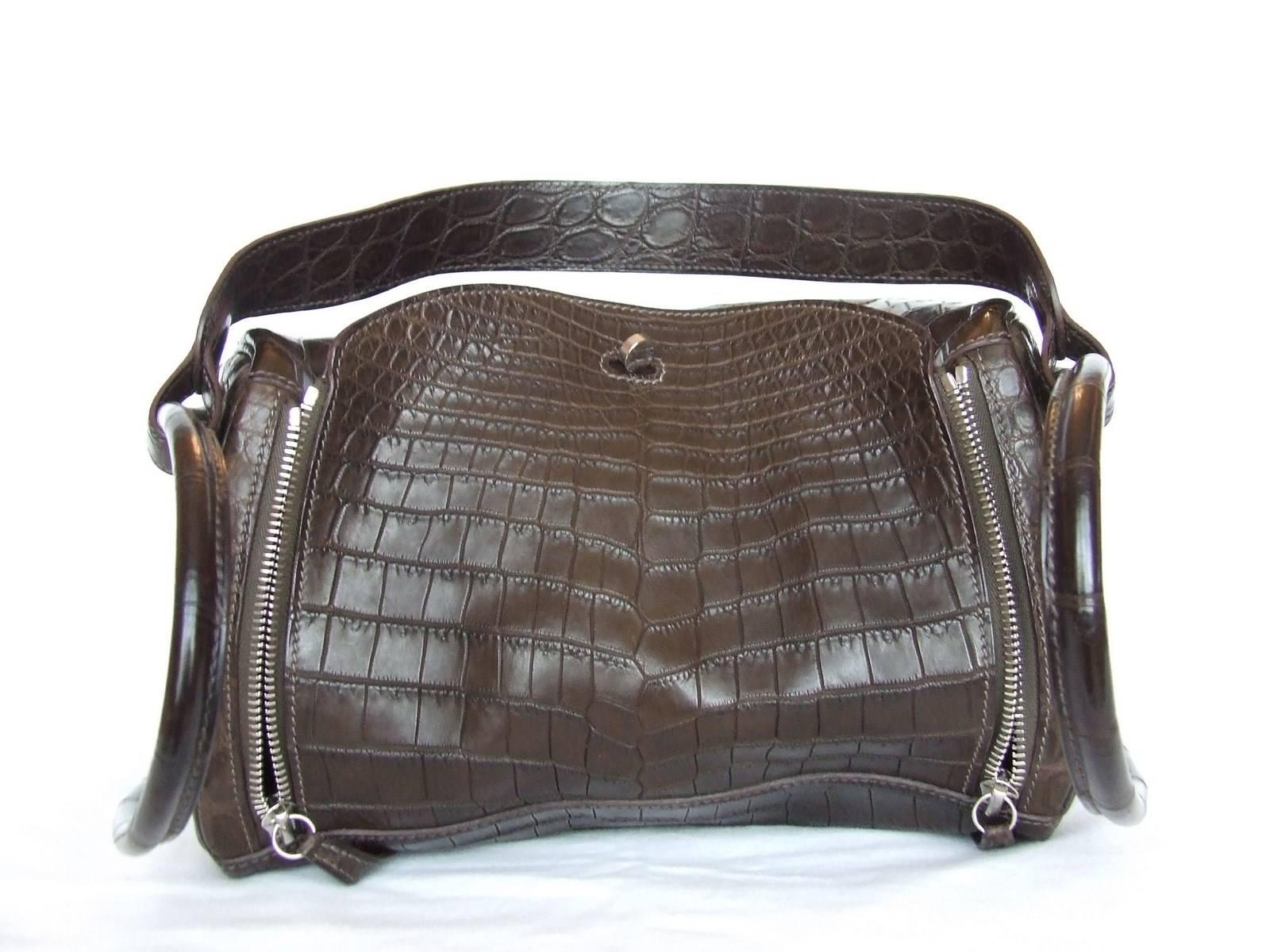 Exceptionnal Hermes Lindy Handbag Brown Matte Crocodile Niloticus PHW 30 cm 2