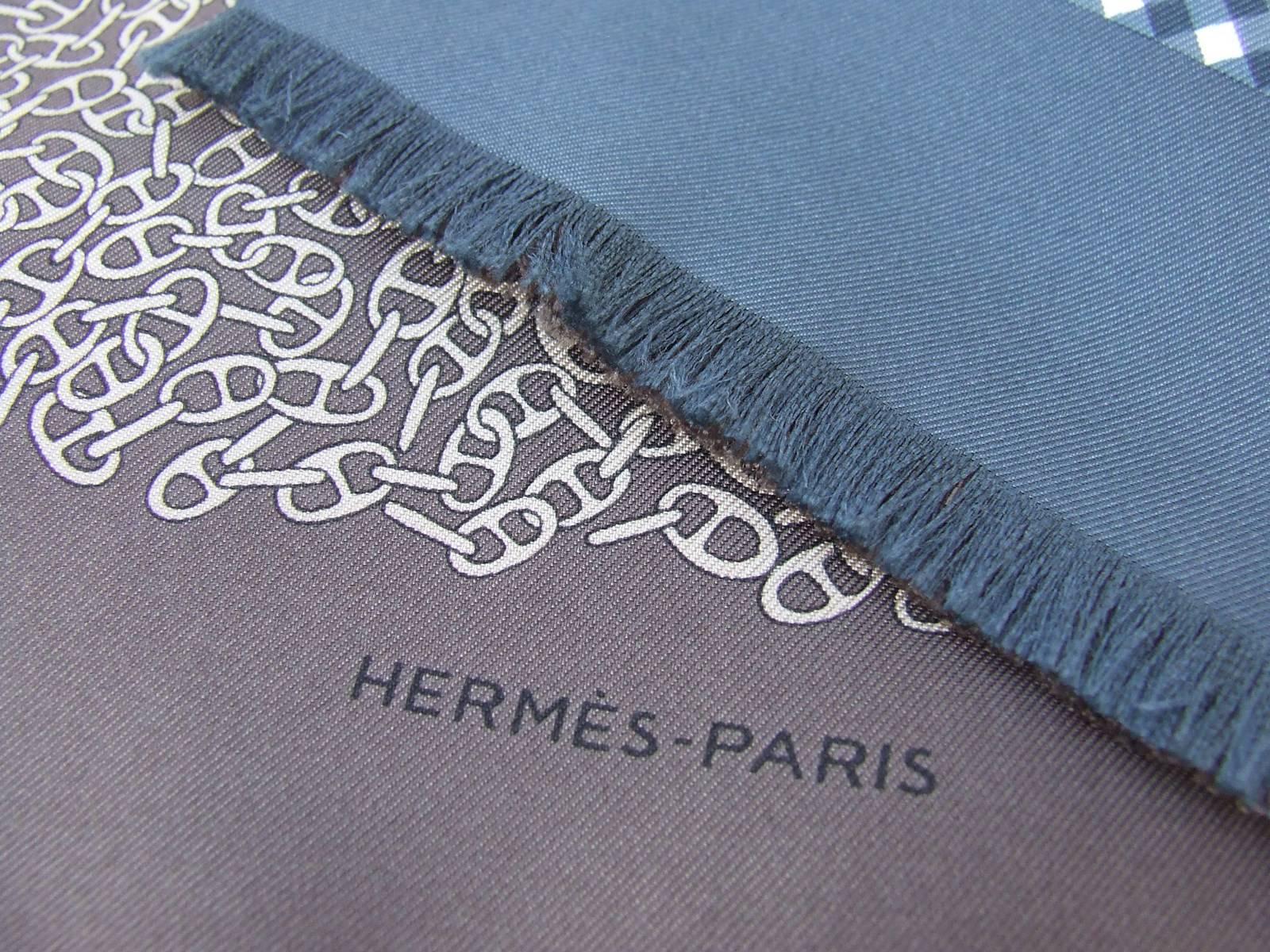 Gorgeous HERMES Long Silk Scarf Chaine D Ancre and Checked Etoupe / Blue 7