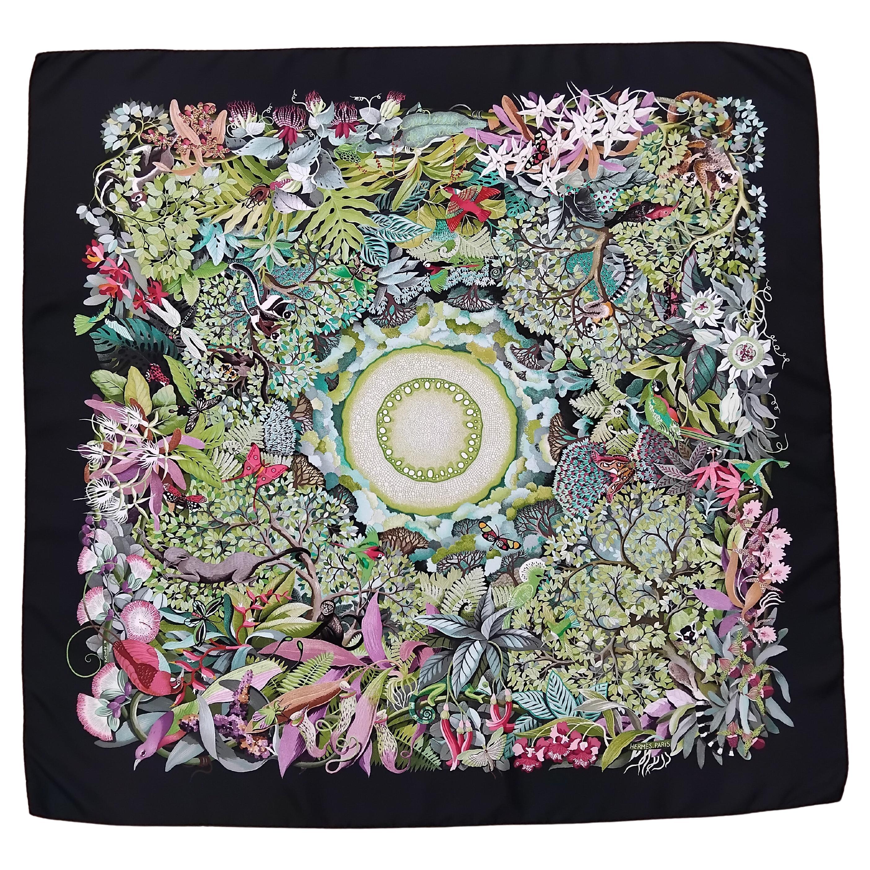 Hermès Silk Scarf Au Coeur De La Vie Aline Honore White Brown 90 cm