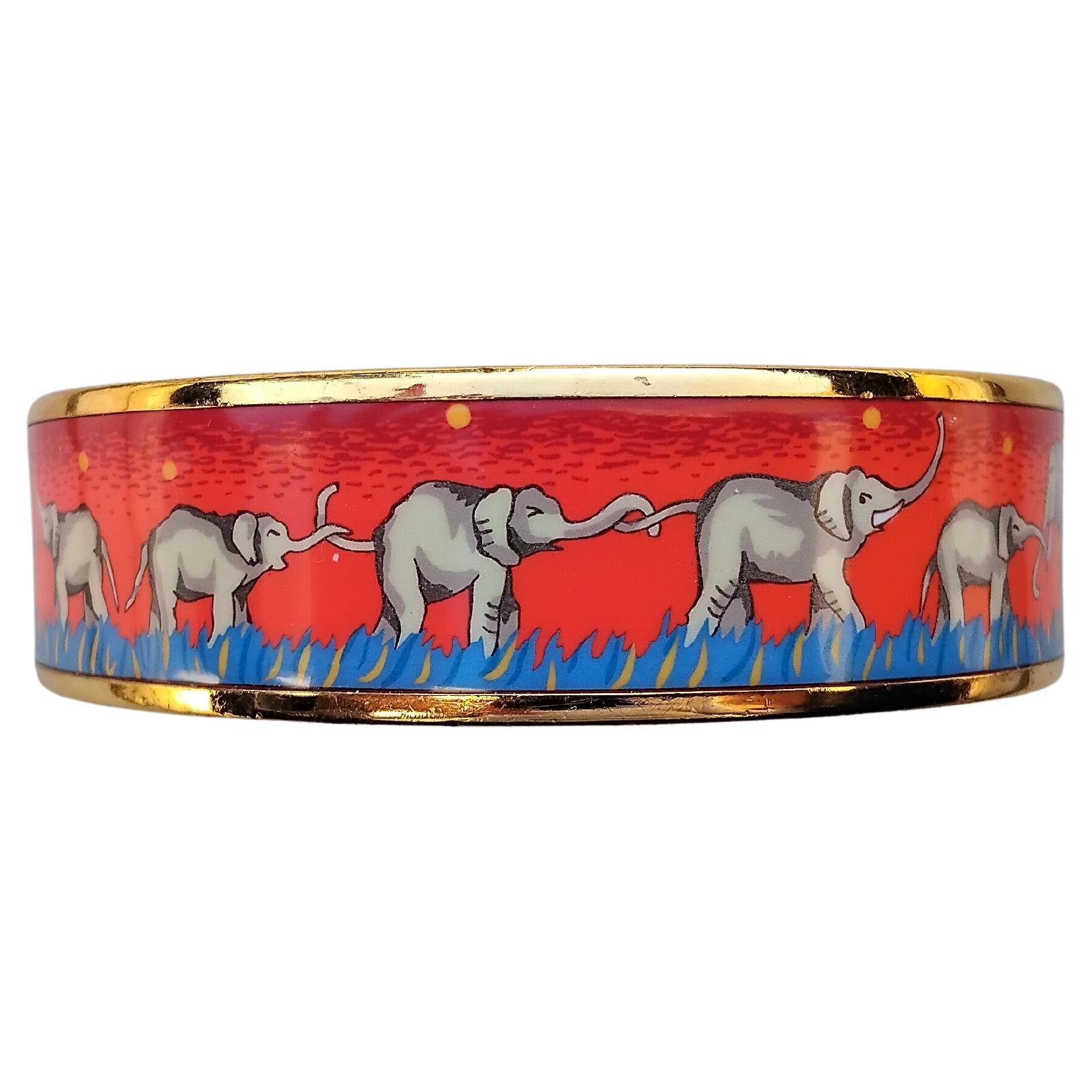De las mujeres Hermès Elefantes Pastando Pulsera Pendientes Juego Combinado Oro Talla GM en venta