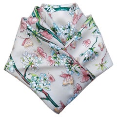 Sciarpa di seta Hermès Vol Amoureux des Azurés Butterflies Soft Pink 90 cm