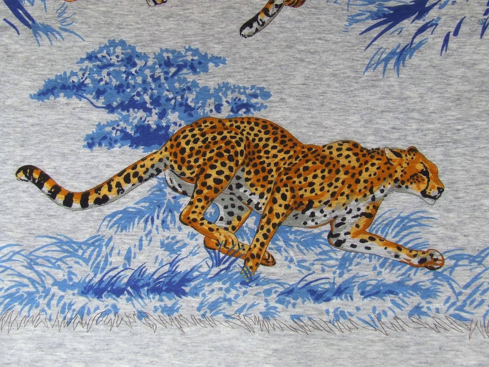 Gray Rare Hermes Cotton Scarf Shawl T-Shirt Guepards Cheetahs Grey 110 cm