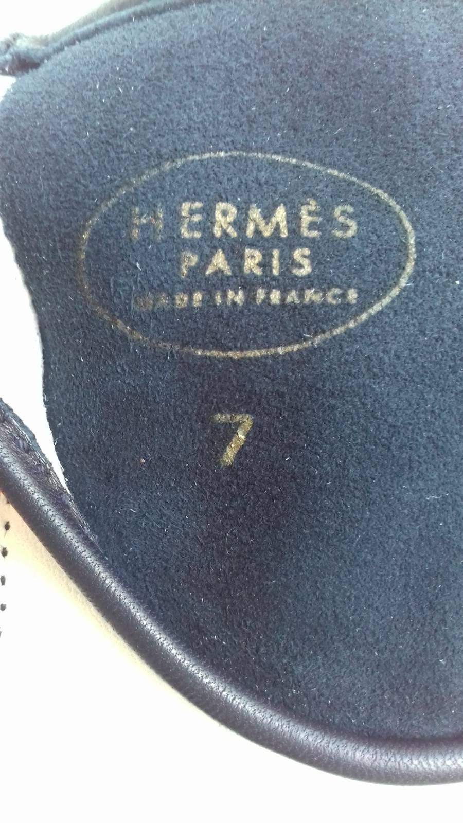 Rare Hermes Driving Riding Gloves Mittens White Navy Blue Leather GHW Size 7 1