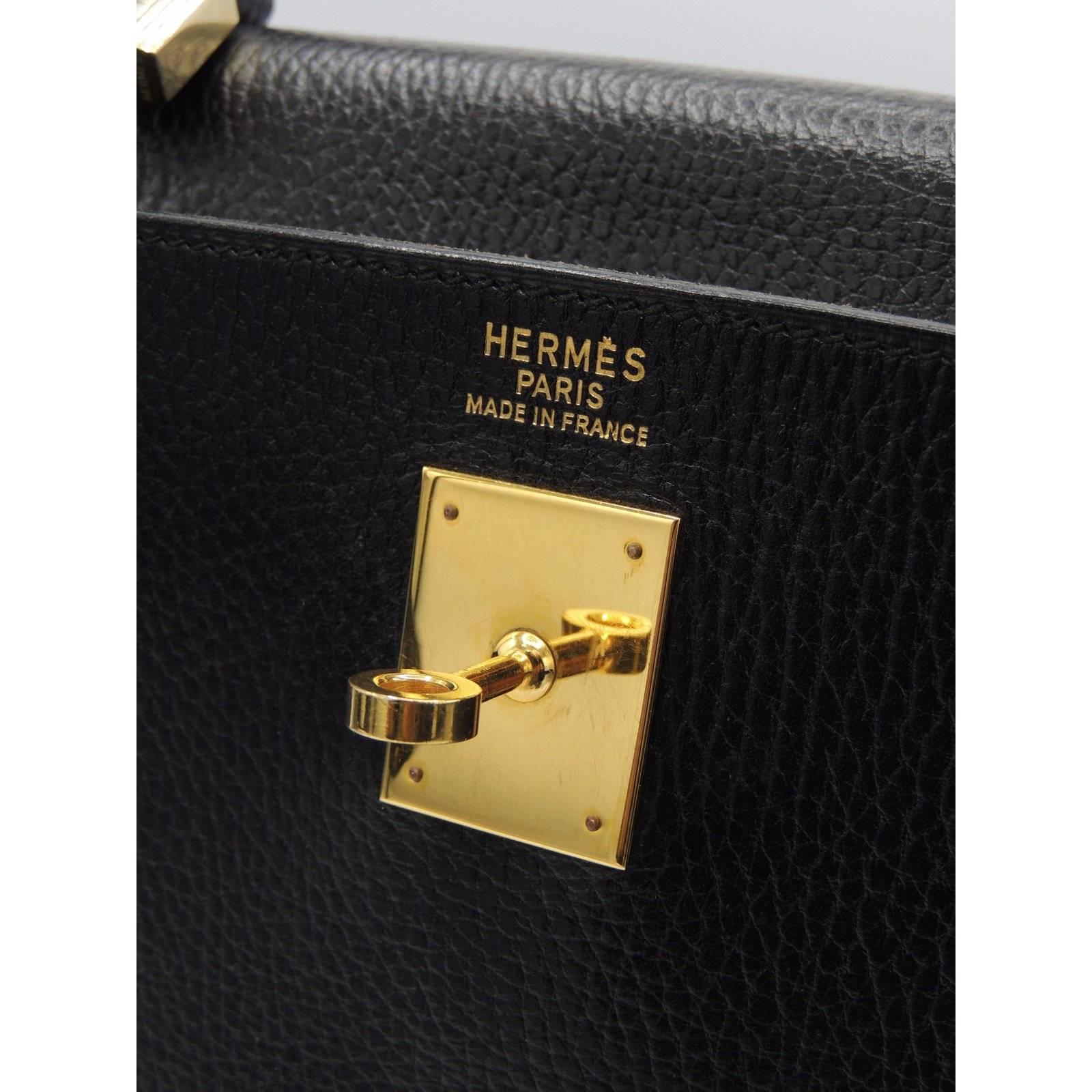 Hermes Vintage Kelly Bag Ardennes Black Leather Gold Hardware 35 cm 3