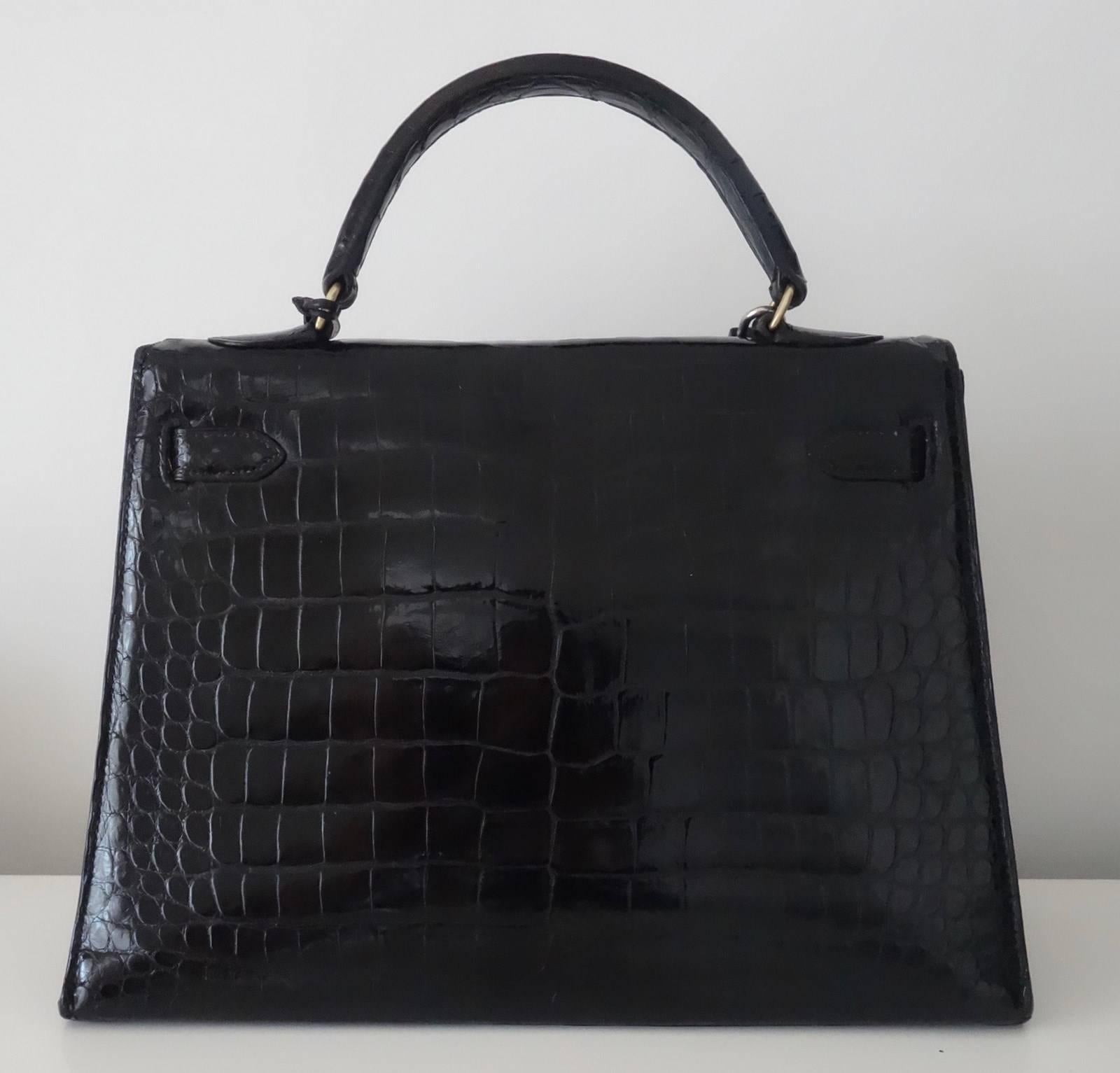 Women's Hermes Vintage Kelly Bag Shiny Black Alligator Crocodile GHW 32 cm