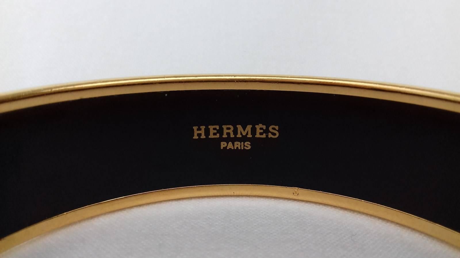 Hermes Enamel Printed Bracelet Elephants Grazing Gold Hardware Size 65 2