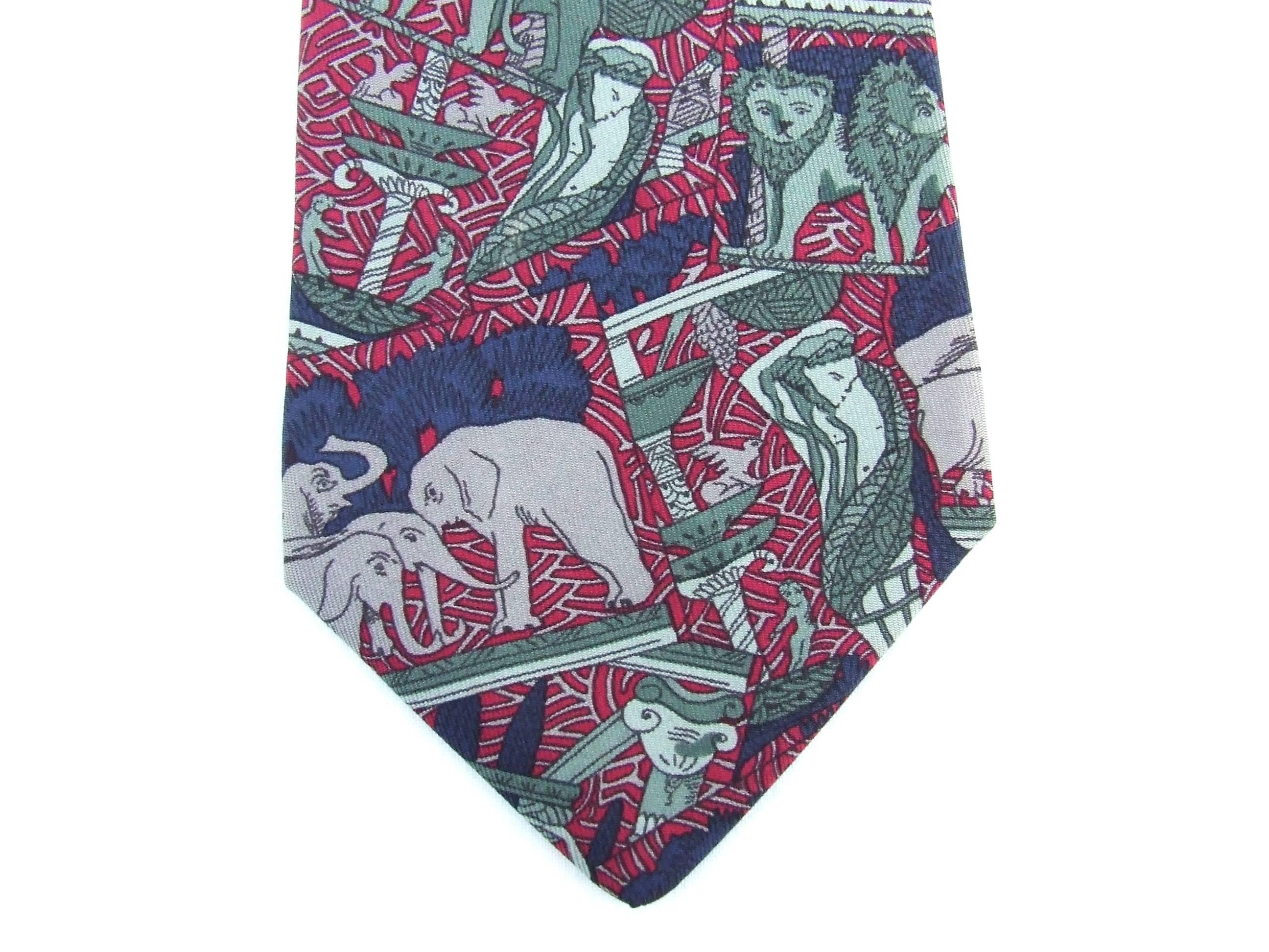  Cravate en soie Hermès Éléphants Lions vert, gris, bleu, bourgogne menthe Pour hommes 