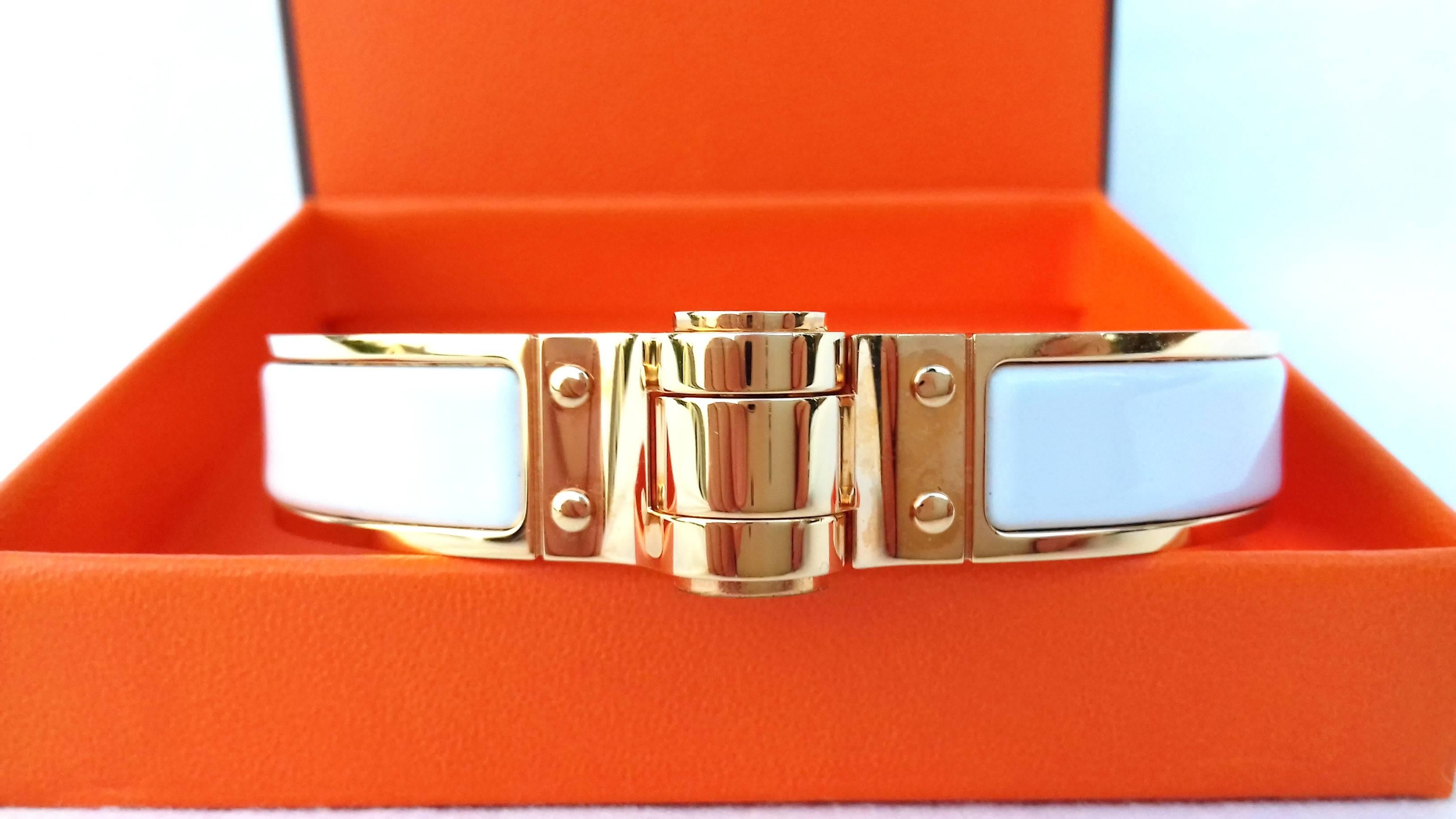 Women's Hermès Charniere Uni Hinged Plain White Enamel Bracelet GHW Narrow Size M