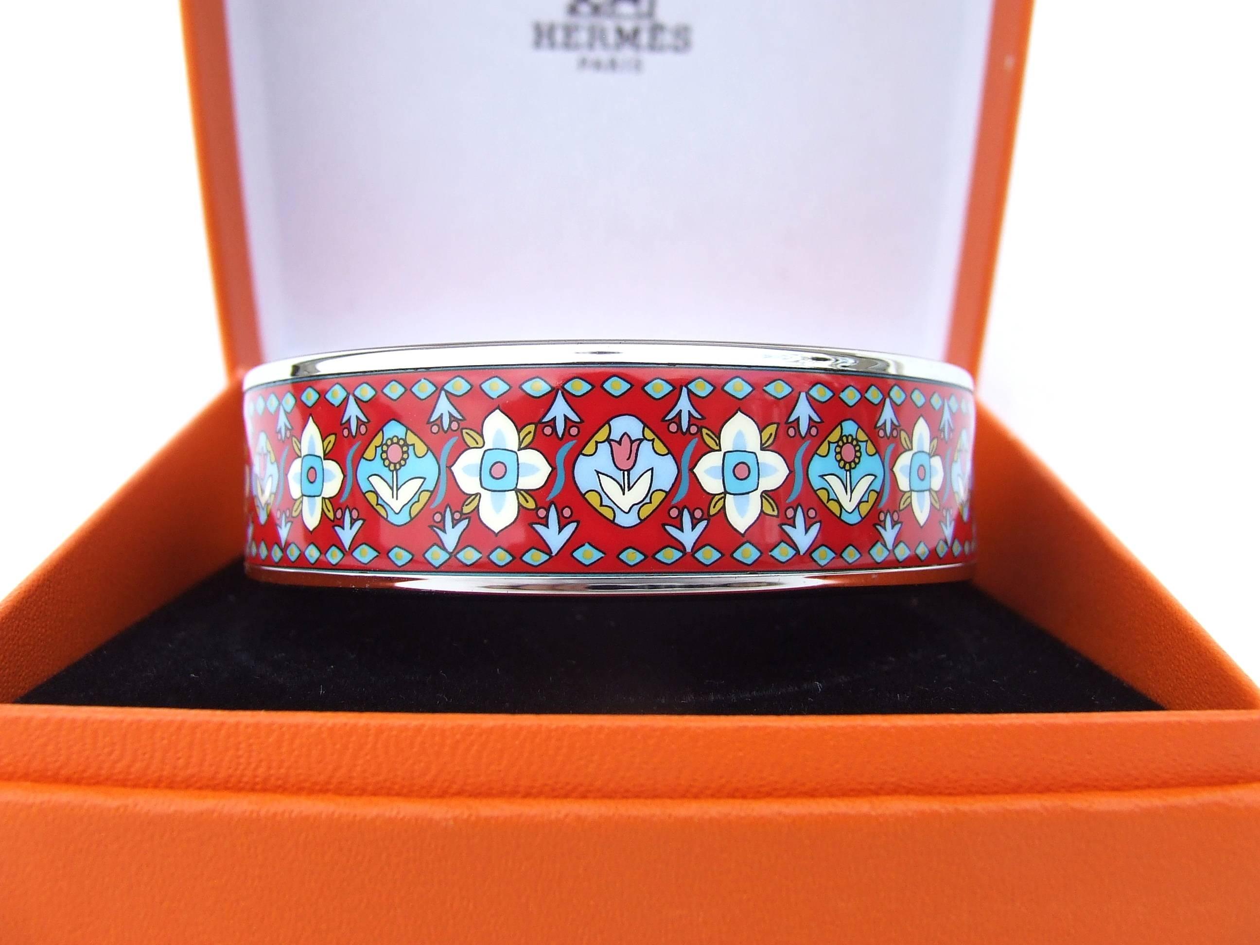 Hermès Enamel Printed Bracelet Flowers Red Blue White PHW Size 65 6