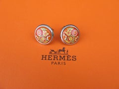 Vintage Hermès Enamel Printed Clip-On Earrings Sulfure et Presse Papiers 