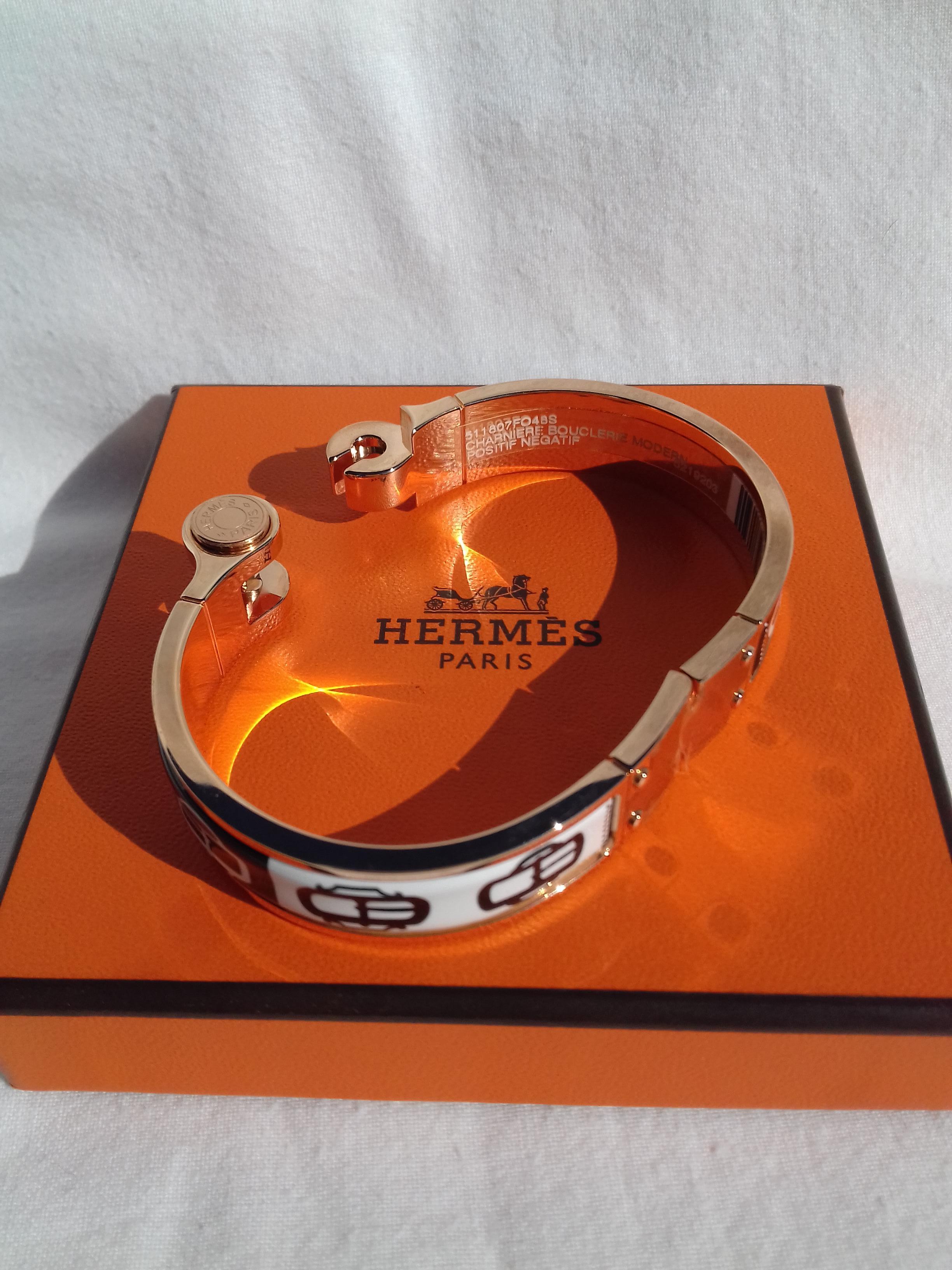 Hermès Charnière Hinged Enamel Bracelet Bouclerie Moderne Rosé GHW Narrow Size S For Sale 6