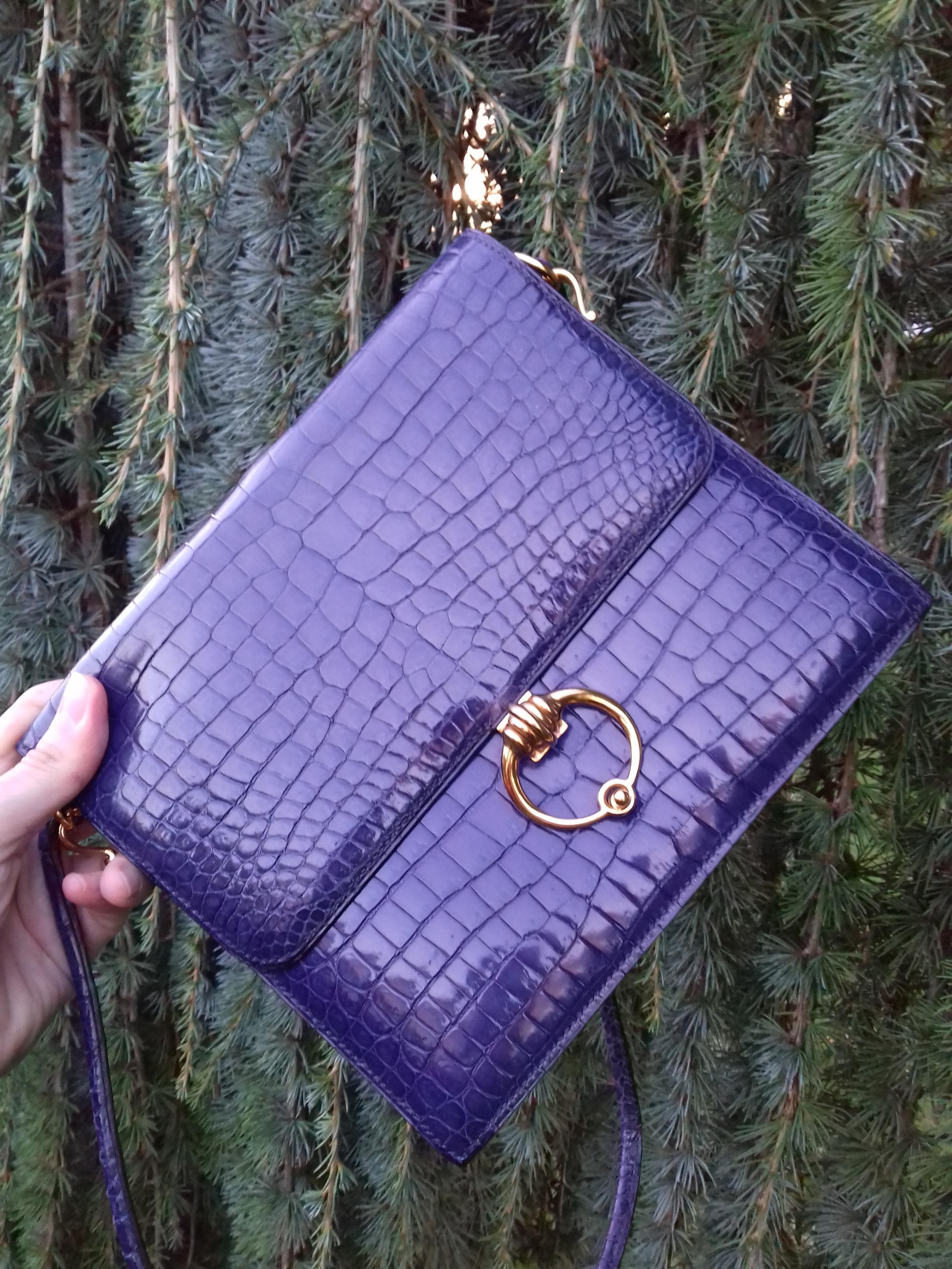 Hermès Vintage Sequana Bag Magic Purple Blue Porosus Crocodile Golden Hdw RARE en vente 14