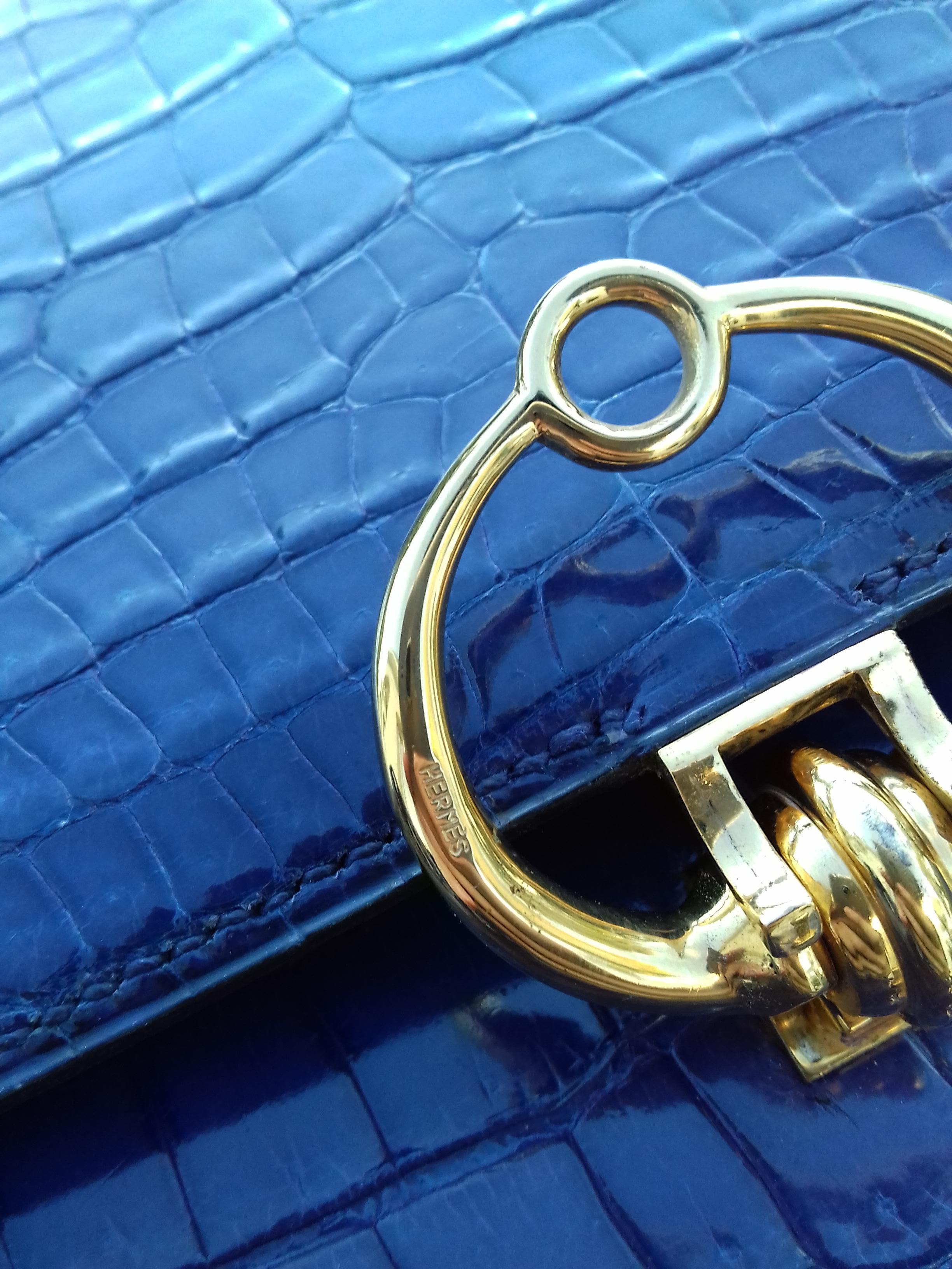 Hermès Vintage Sequana Bag Magic Purple Blue Porosus Crocodile Golden Hdw RARE For Sale 6